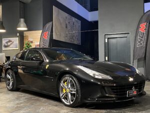 Ferrari GTC4Lusso V12