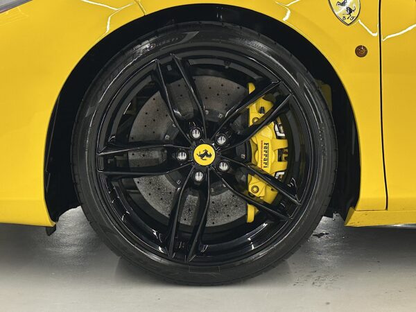 Ferrari 488 Spider - Imagen 12