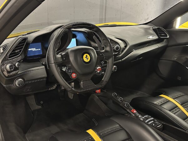 Ferrari 488 Spider - Imagen 14
