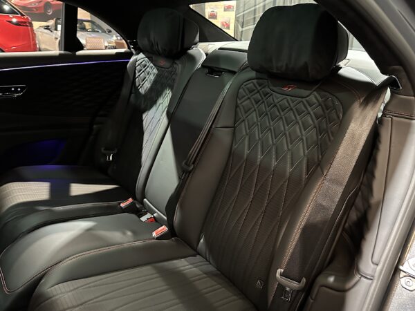 Bentley Flying Spur S Hybrid 2023 - WCM Barcelona