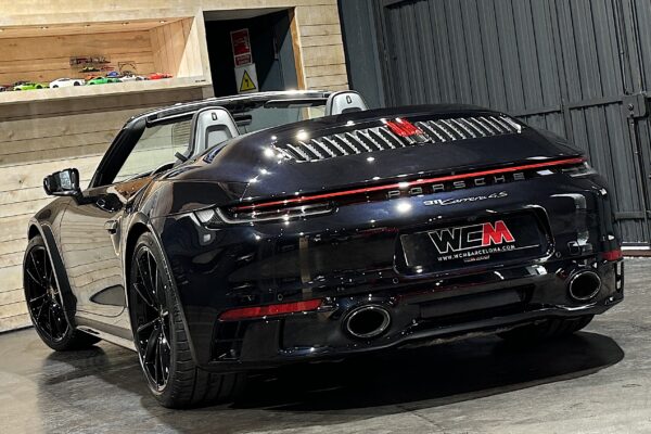 Porsche 992 C4S Cabrio - WCM Barcelona