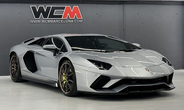 Lamborghini Aventador *Ultimae*