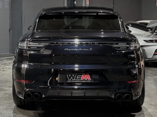 Porsche Cayenne Coupé Turbo S Hybrid 2021 - Imagen 3