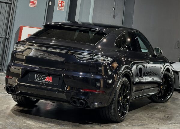 Porsche Cayenne Coupé Turbo S Hybrid 2021 - Imagen 6