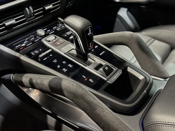 Porsche Cayenne Coupé Turbo S Hybrid 2021 - Imagen 16