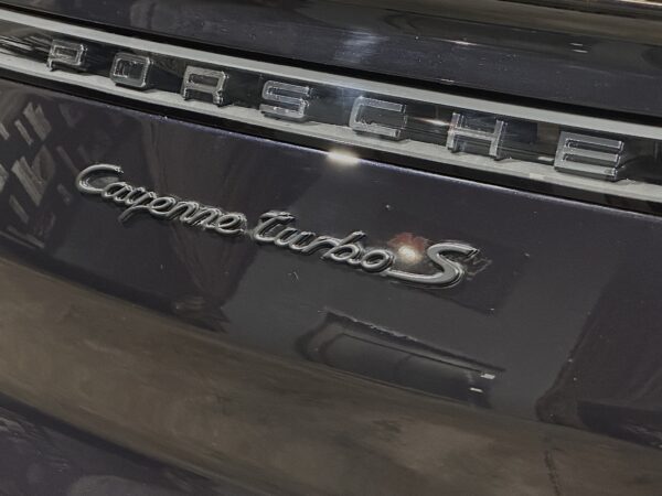 Porsche Cayenne Coupé Turbo S Hybrid 2021 - Imagen 29