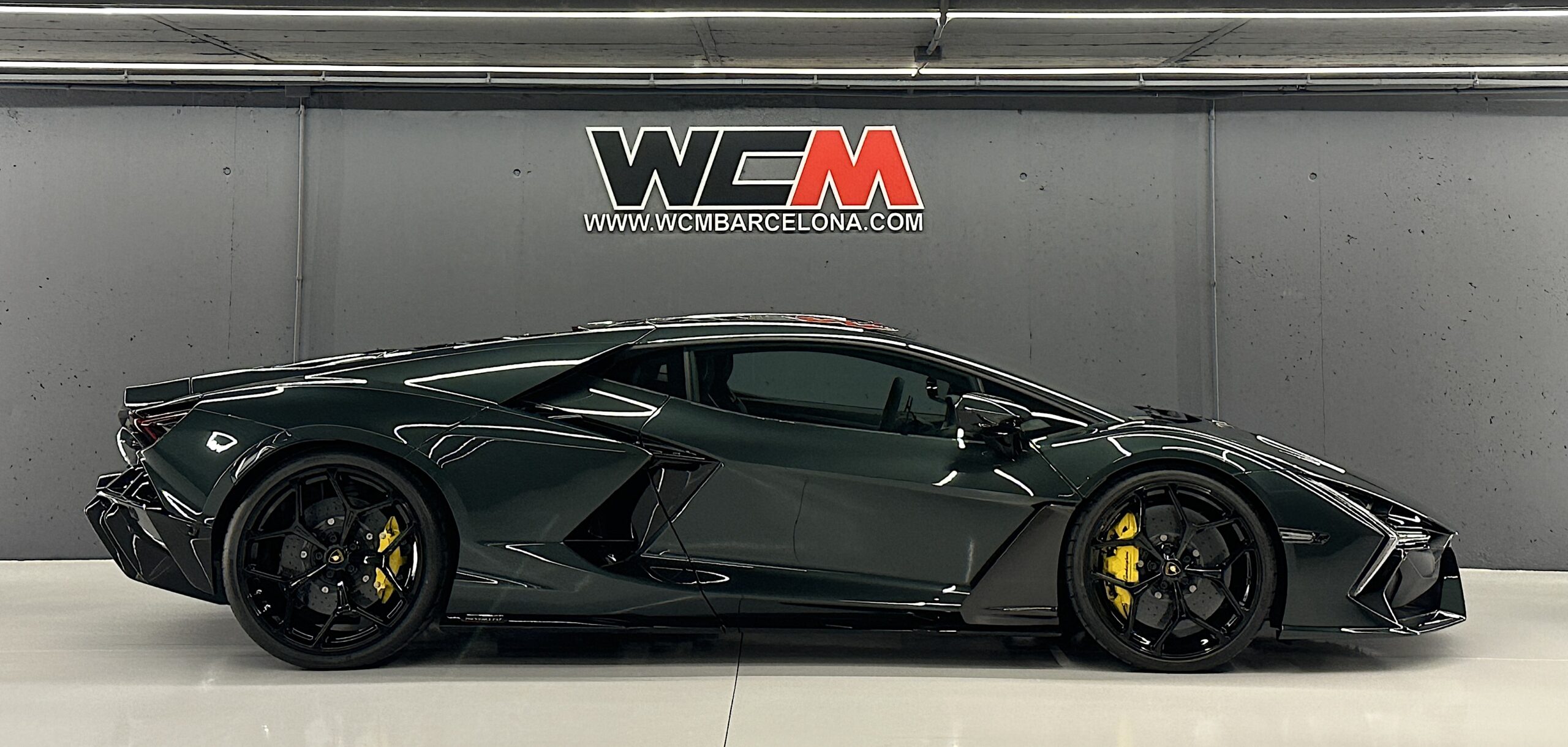 Lamborghini Revuelto "900 KM - NACIONAL" - Imagen 5