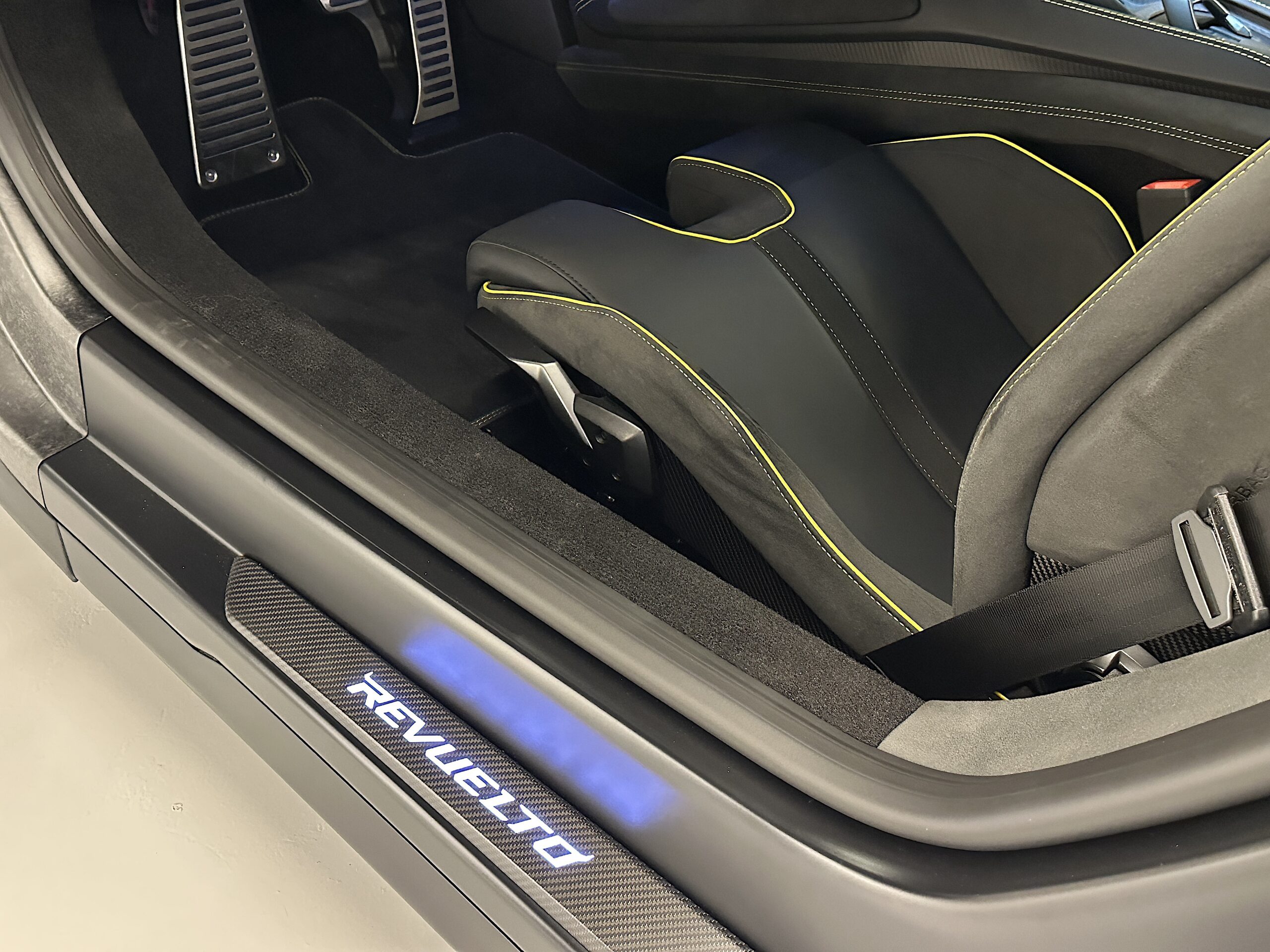 Lamborghini Revuelto "900 KM - NACIONAL" - Imagen 18