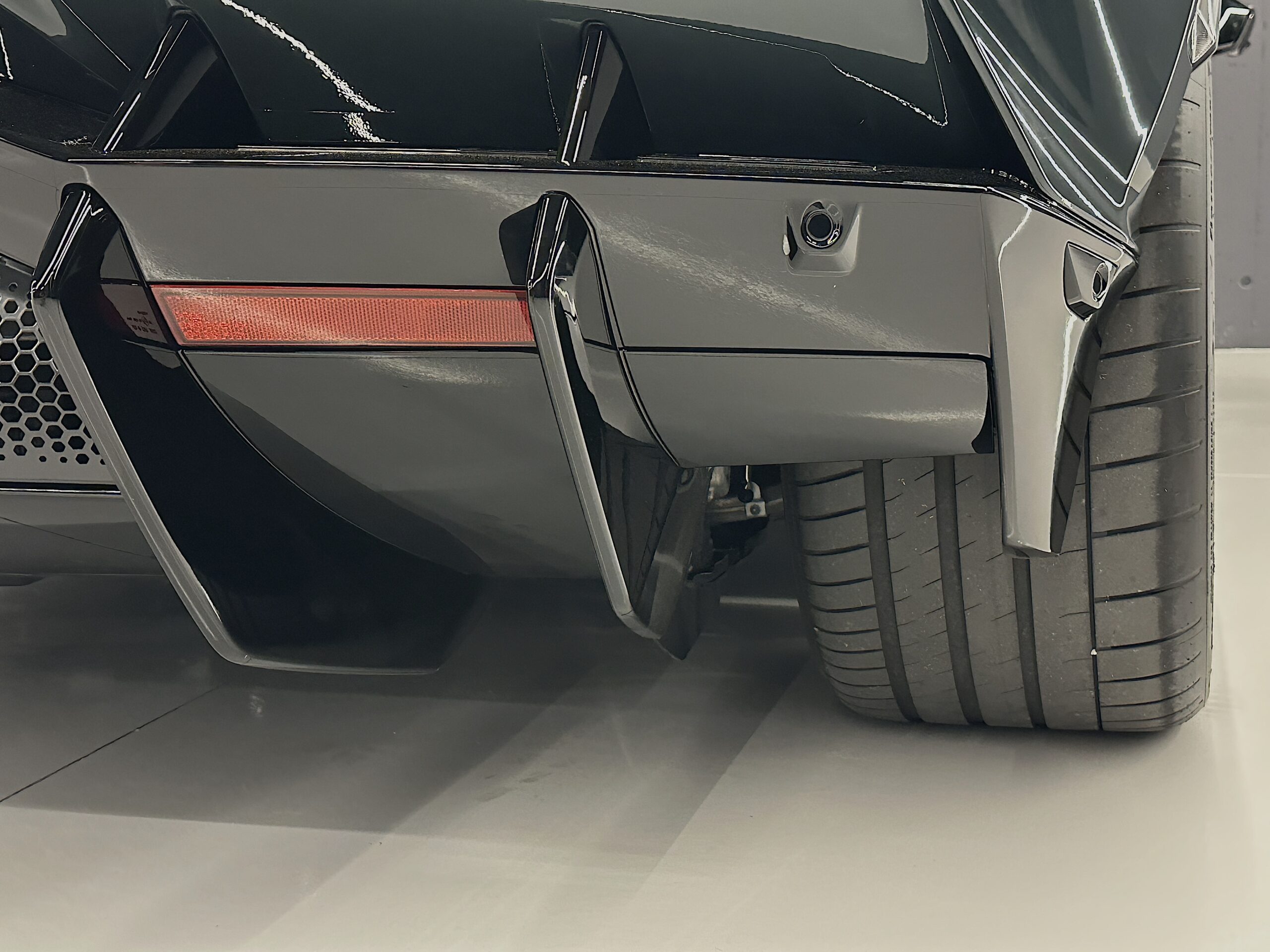 Lamborghini Revuelto "900 KM - NACIONAL" - Imagen 31
