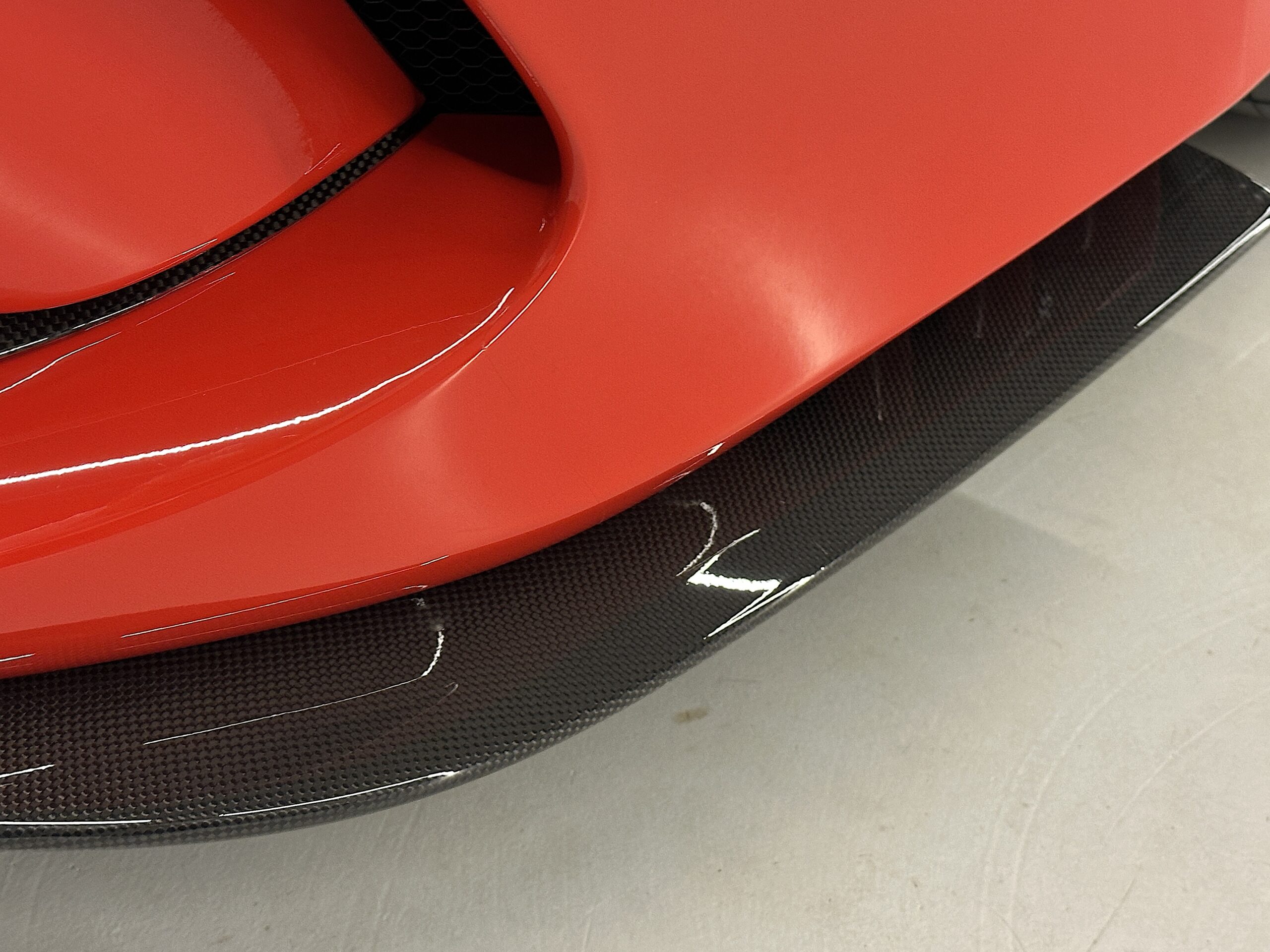 Ferrari F8 Tributo 2023 "4.000 Km - FULL CARBONO" - Imagen 24