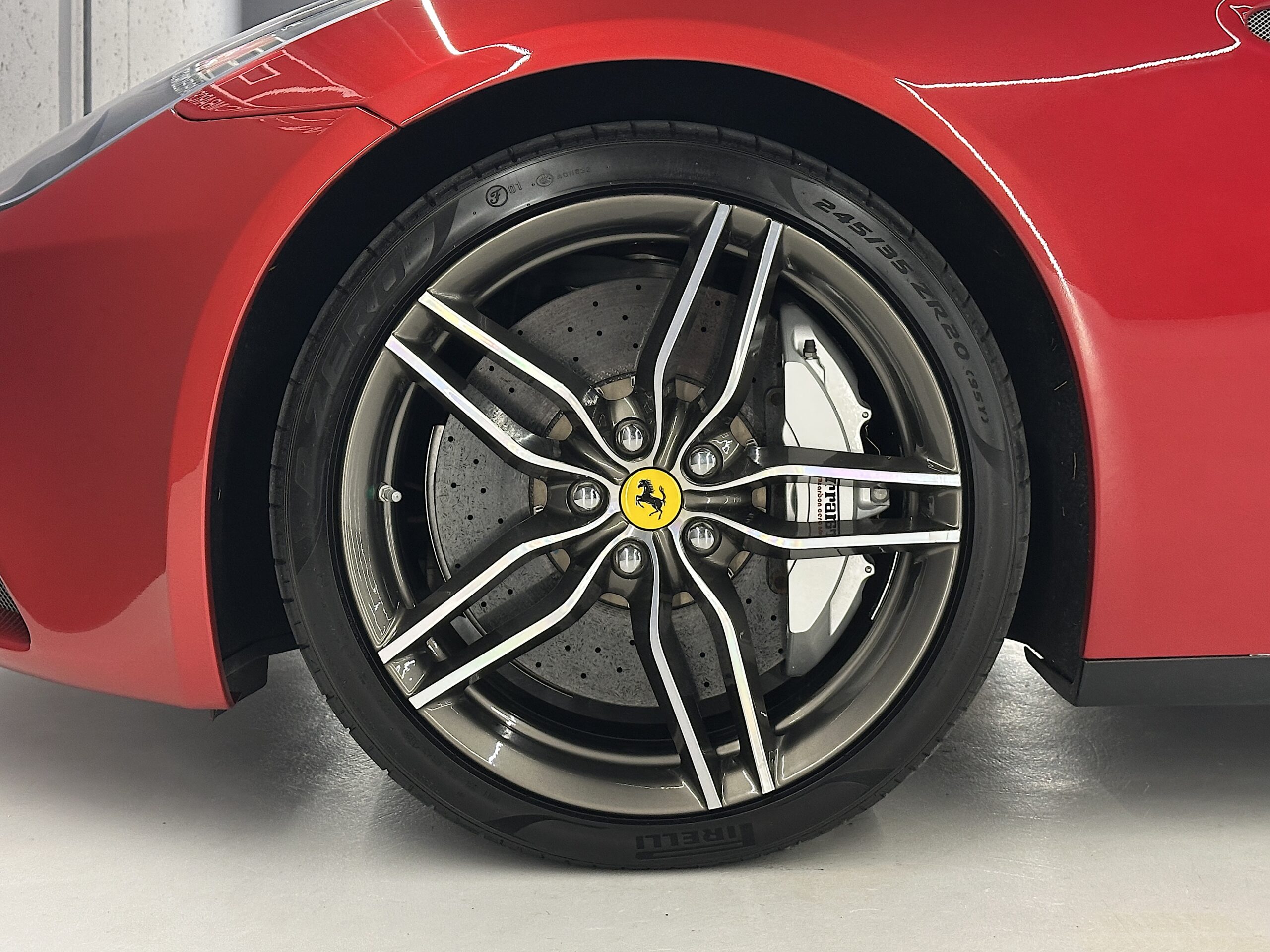 Ferrari FF "4.000 km" - WCM Barcelona