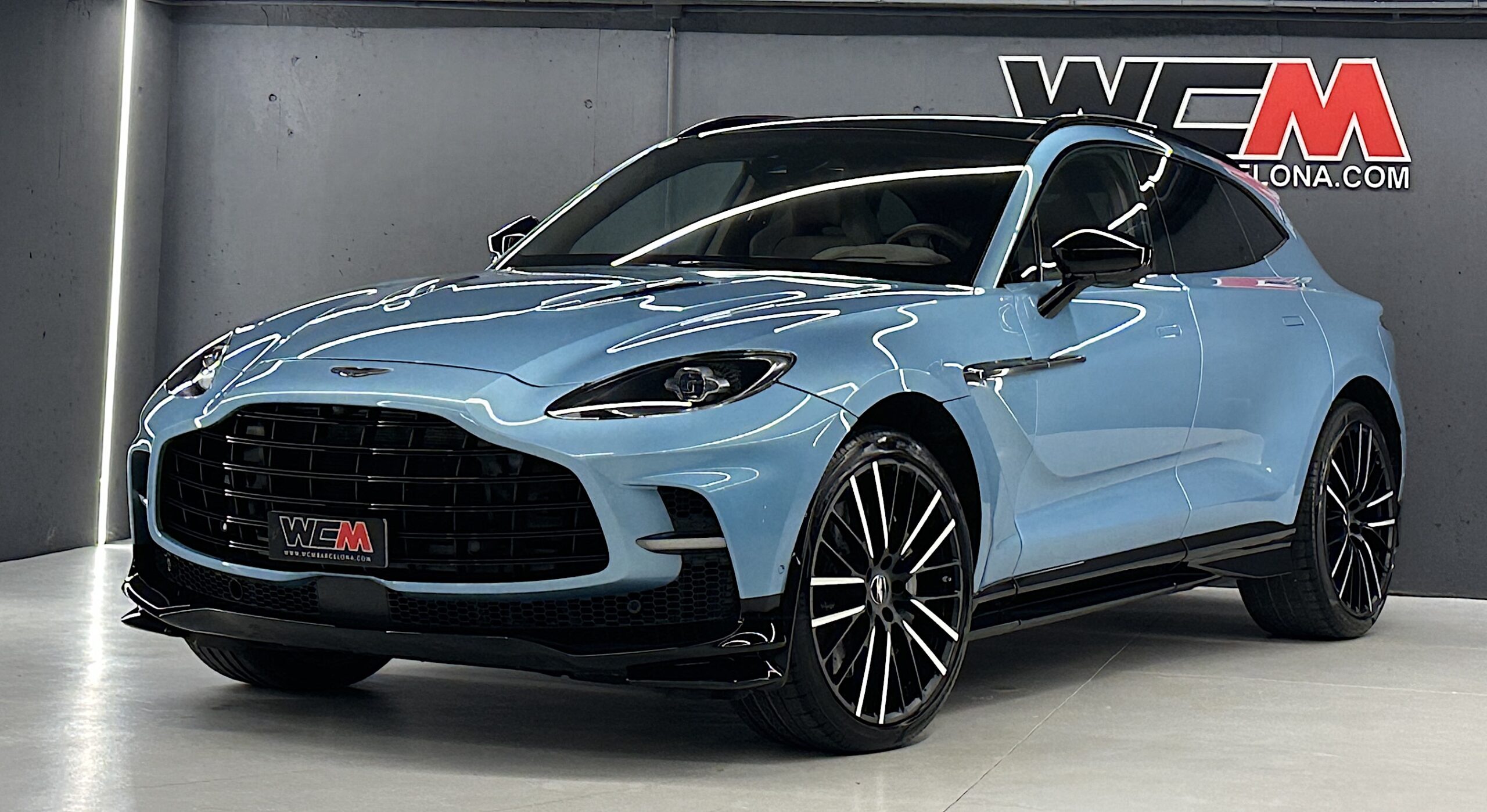 Aston Martin DBX707 2023 "IVA DEDUCIBLE" - Imagen 3