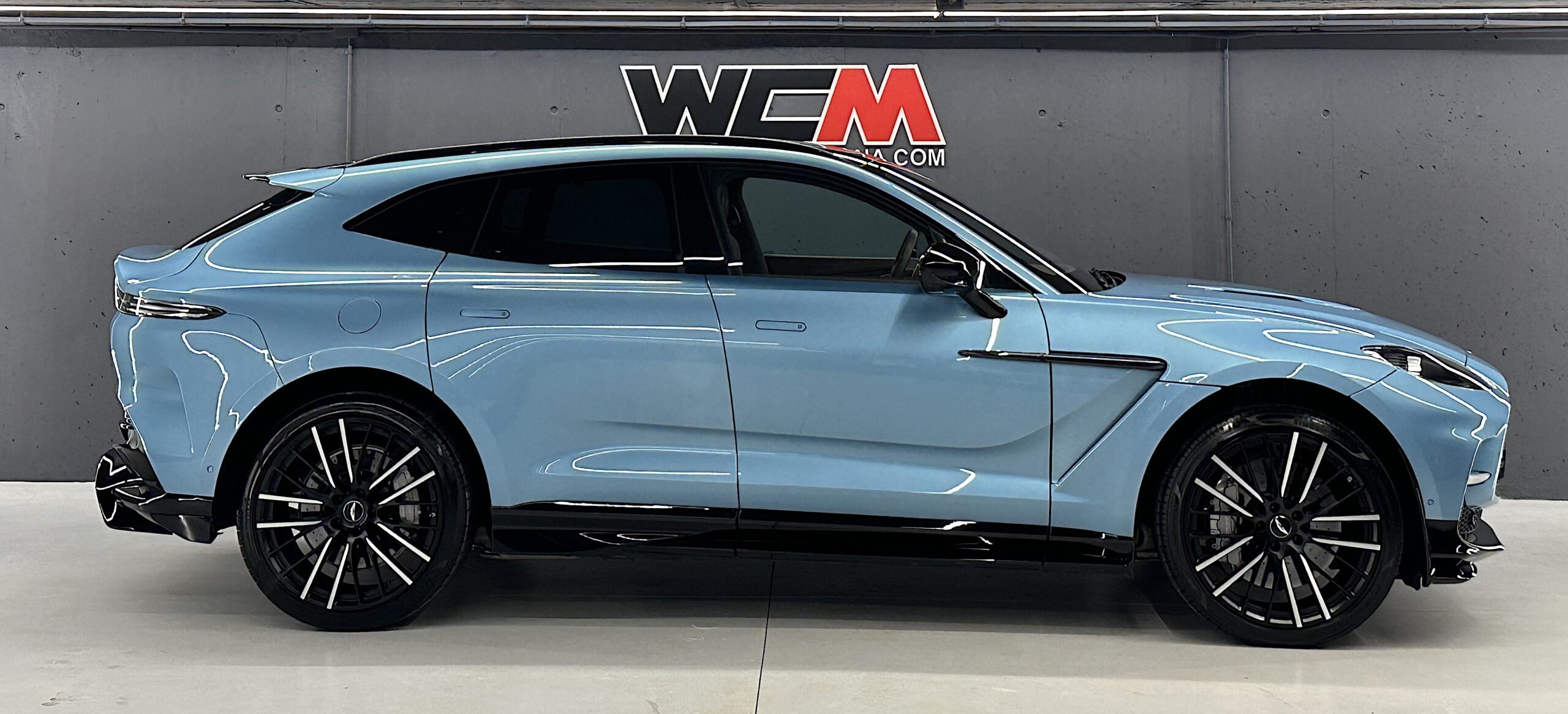 Aston Martin DBX707 2023 "IVA DEDUCIBLE" - Imagen 4