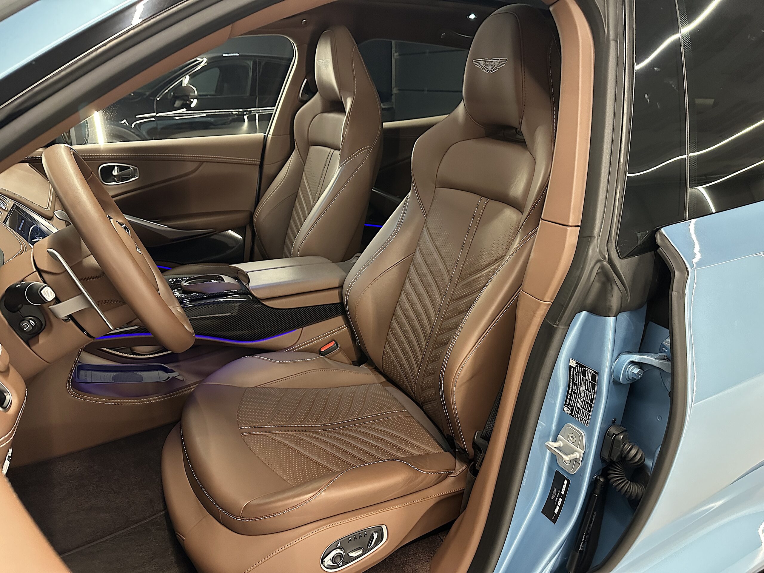 Aston Martin DBX707 2023 "IVA DEDUCIBLE" - Imagen 14