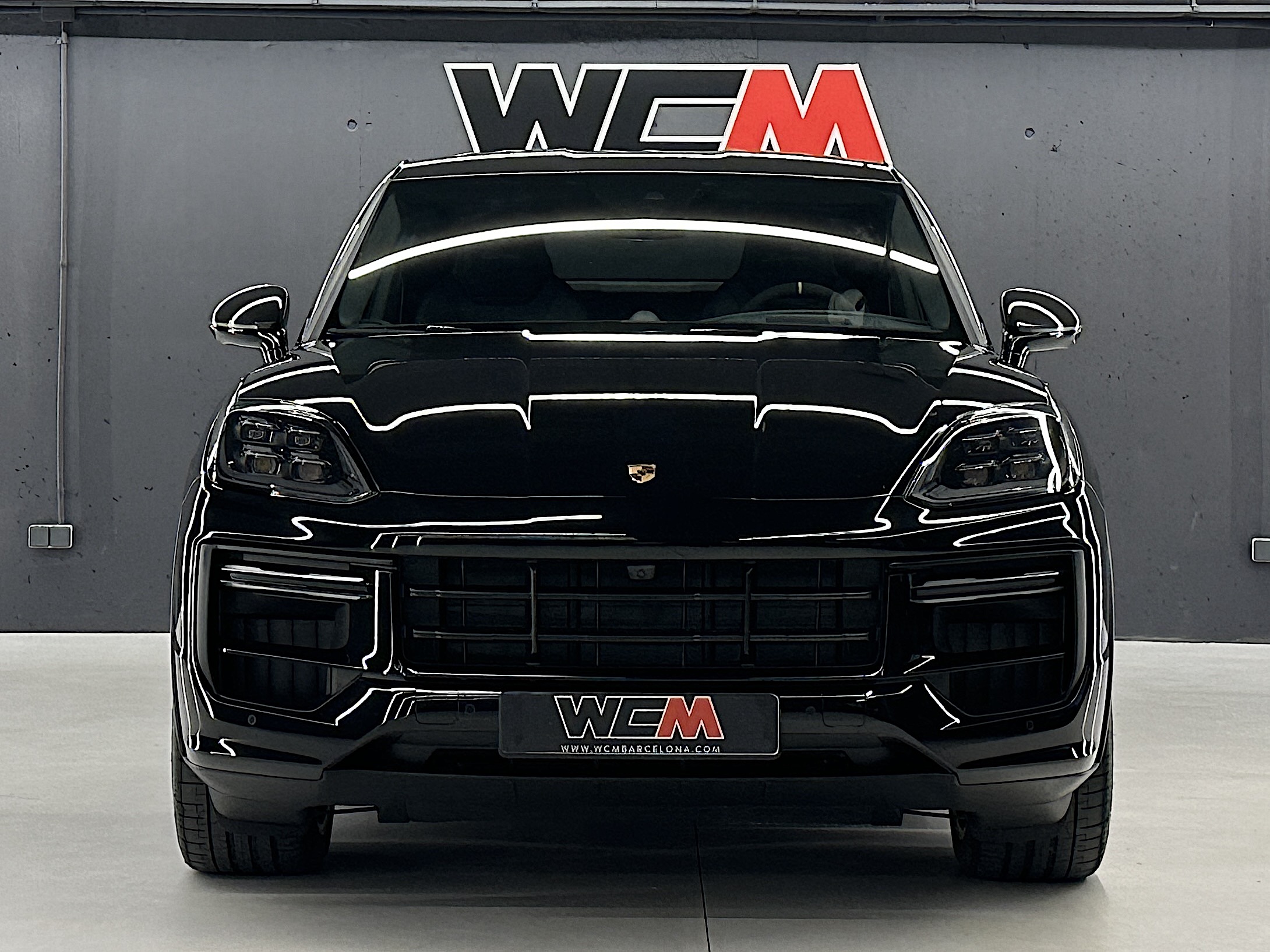 Porsche Cayenne Coupé Turbo E-Hybrid PACK GT 2025 - Imagen 2