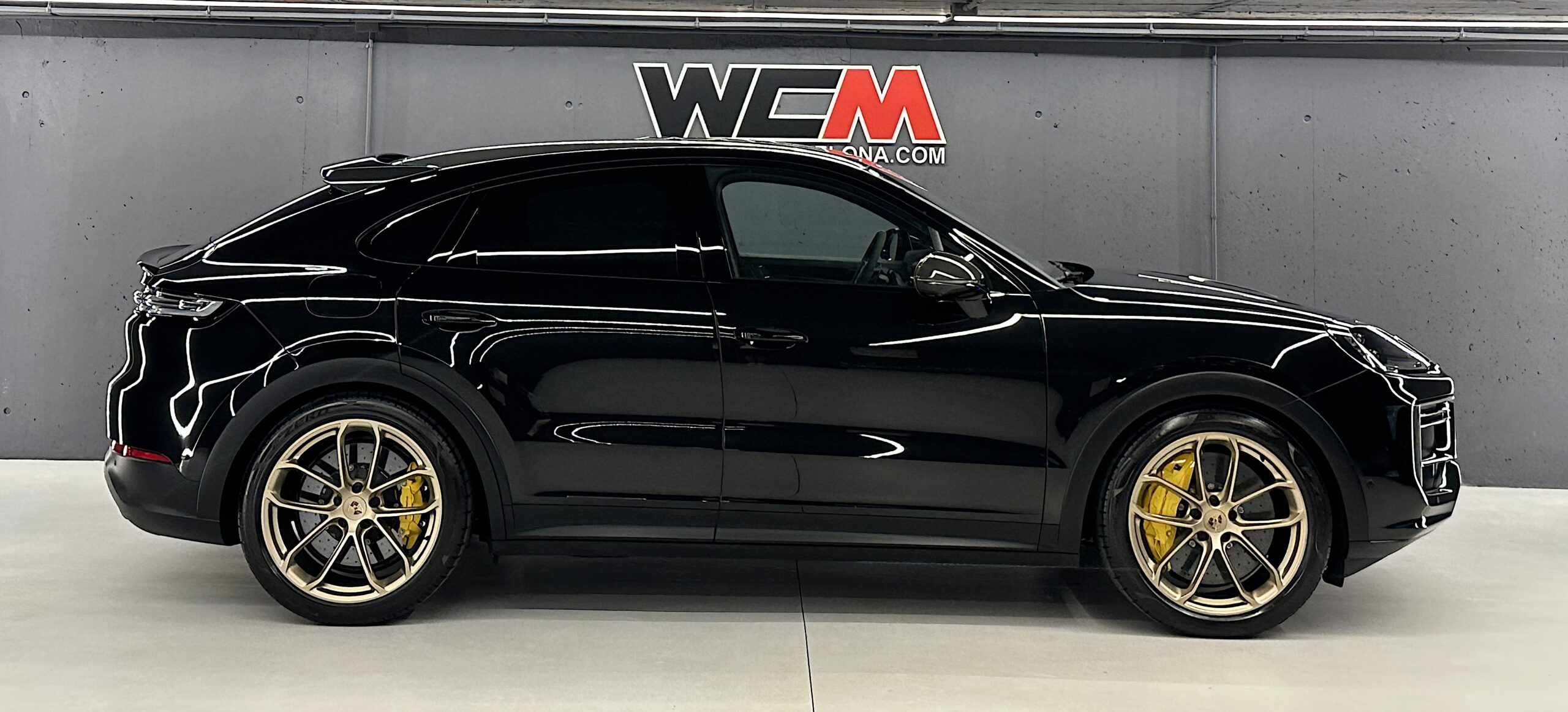 Porsche Cayenne Coupé Turbo E-Hybrid PACK GT 2025 - Imagen 4