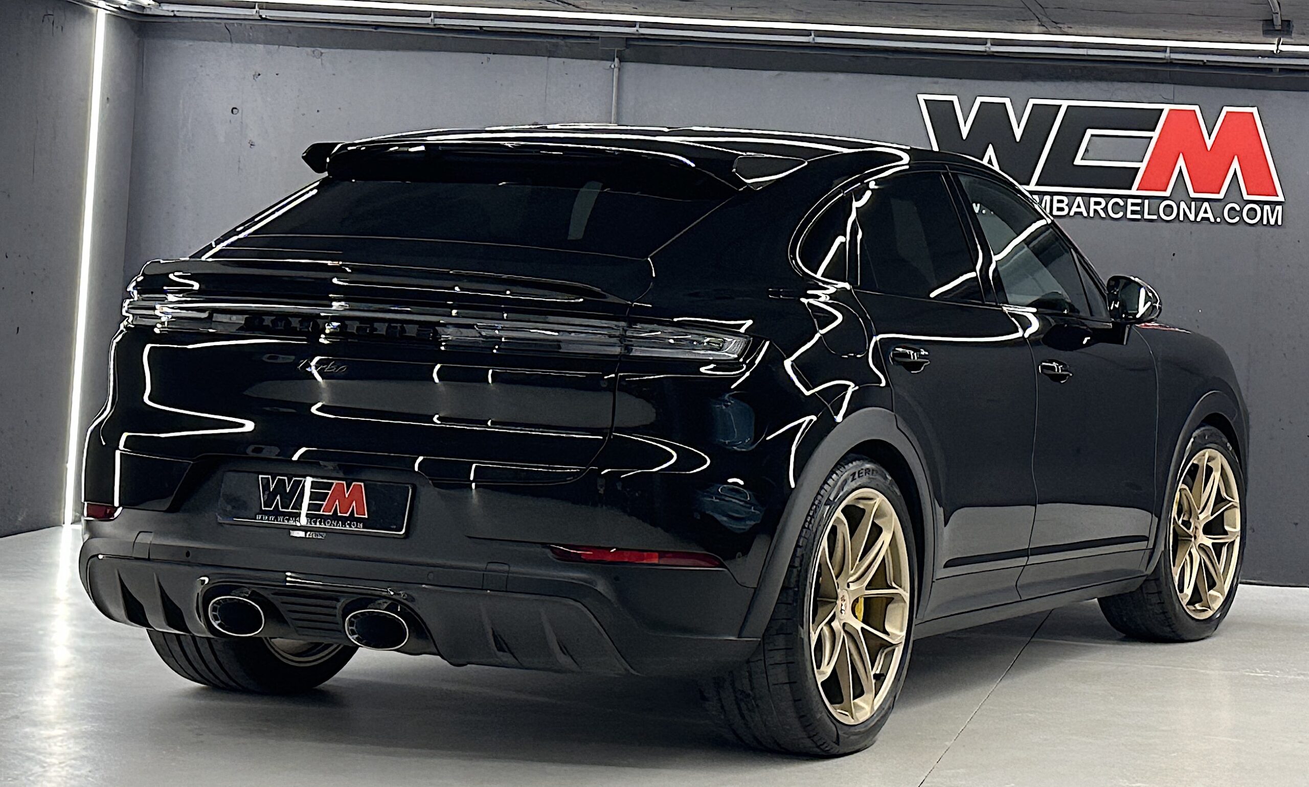 Porsche Cayenne Coupé Turbo E-Hybrid PACK GT 2025 - Imagen 6