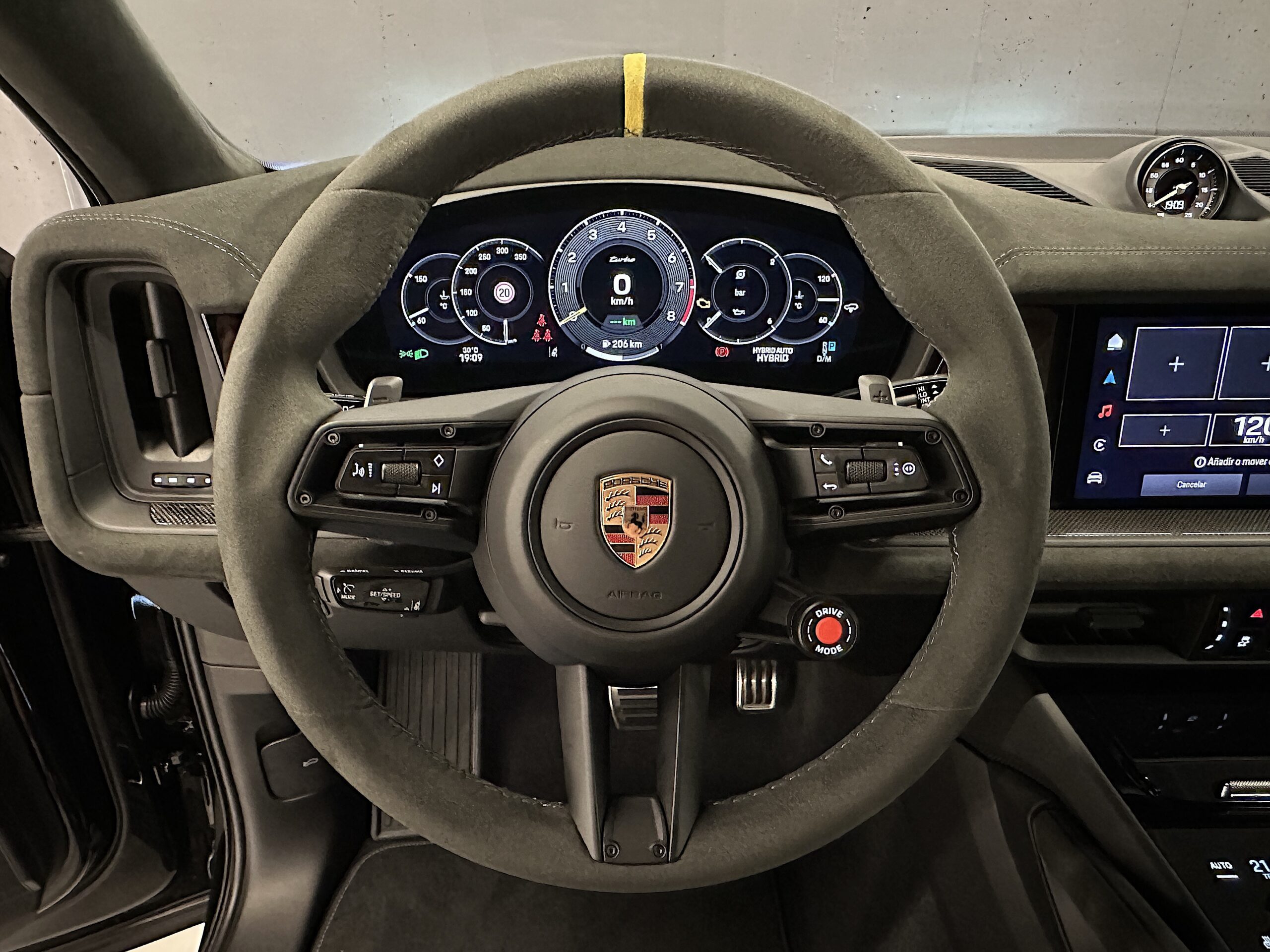 Porsche Cayenne Coupé Turbo E-Hybrid PACK GT 2025 - Imagen 24