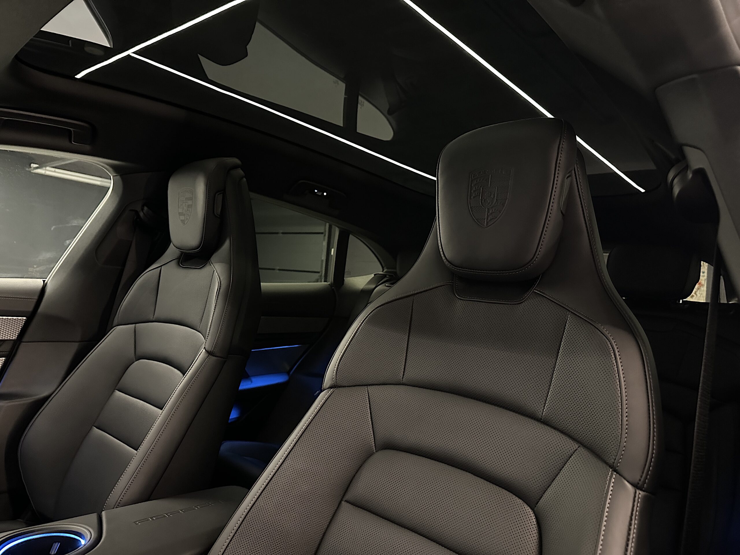 Porsche Taycan 4 Cross Turismo 2025 JII - "Nuevo a estrenar" - Imagen 13