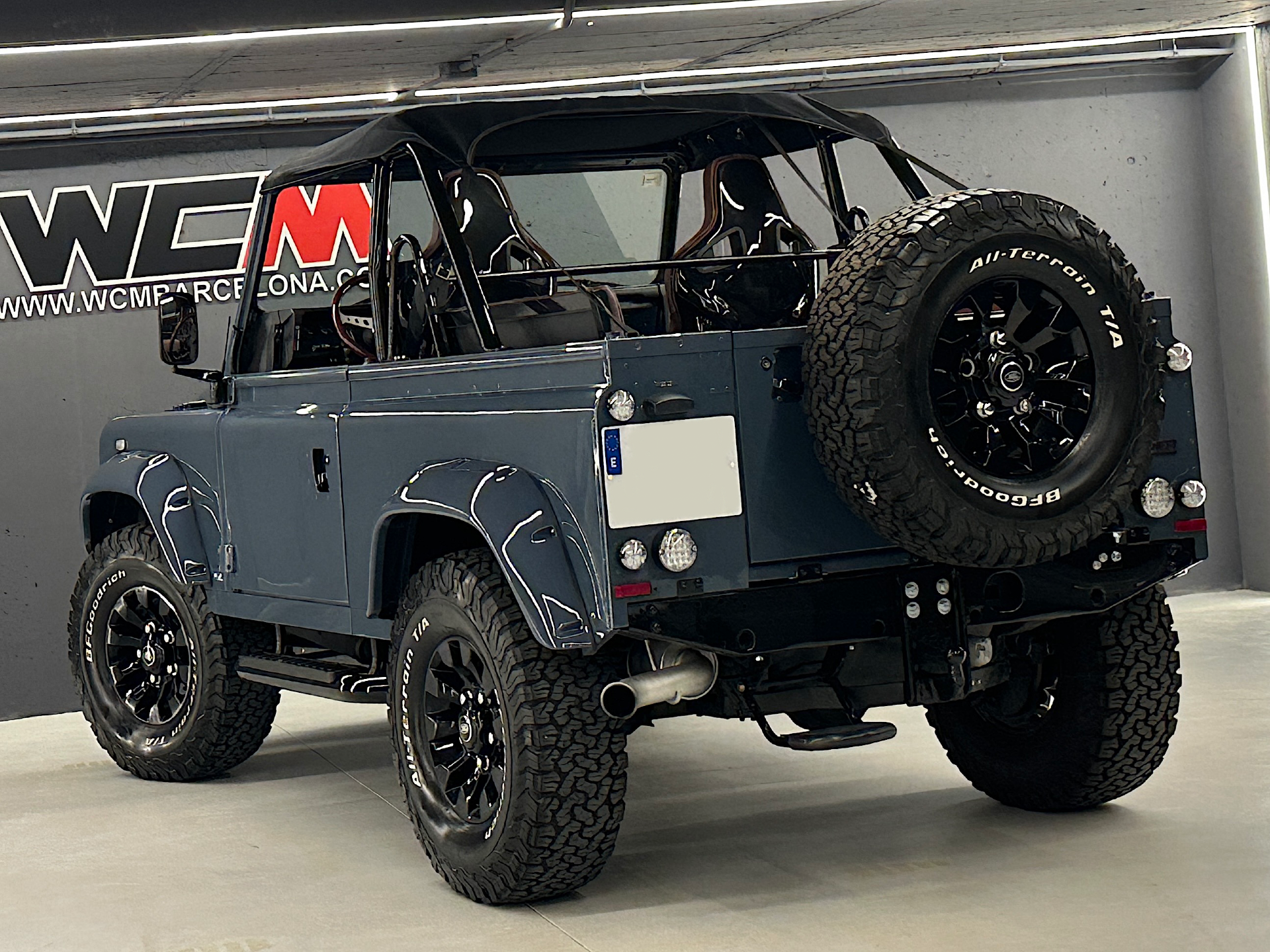 Land Rover Defender - WCM Barcelona