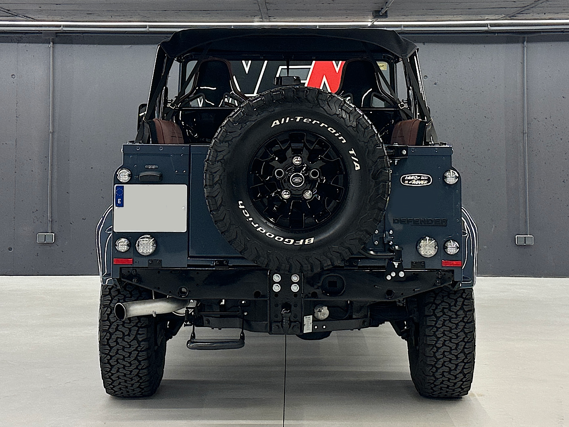 Land Rover Defender - WCM Barcelona