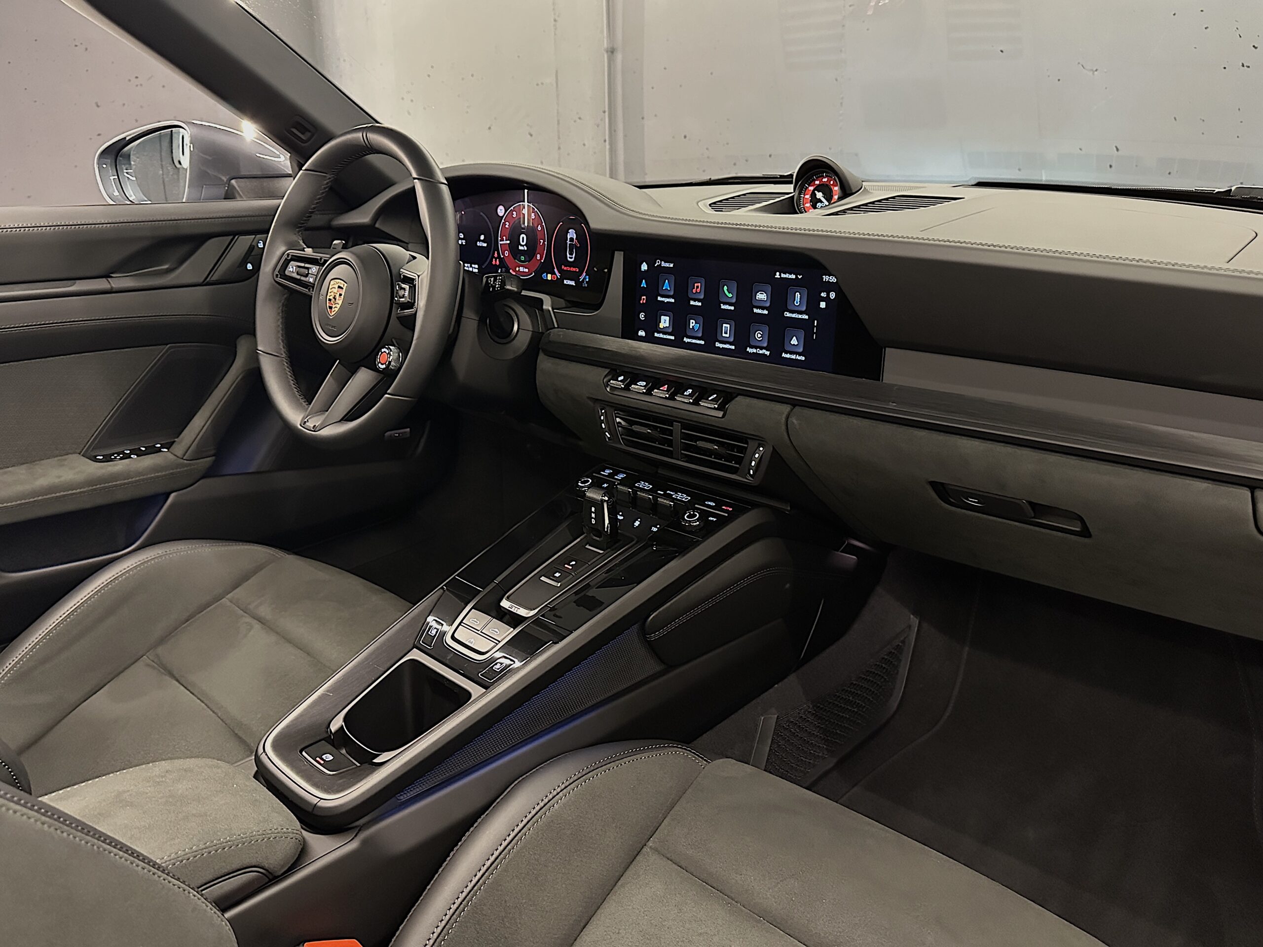 Porsche 992.2 Carrera 4 GTS Cabrio 2025 - 541 CV - "NACIONAL" - Imagen 10