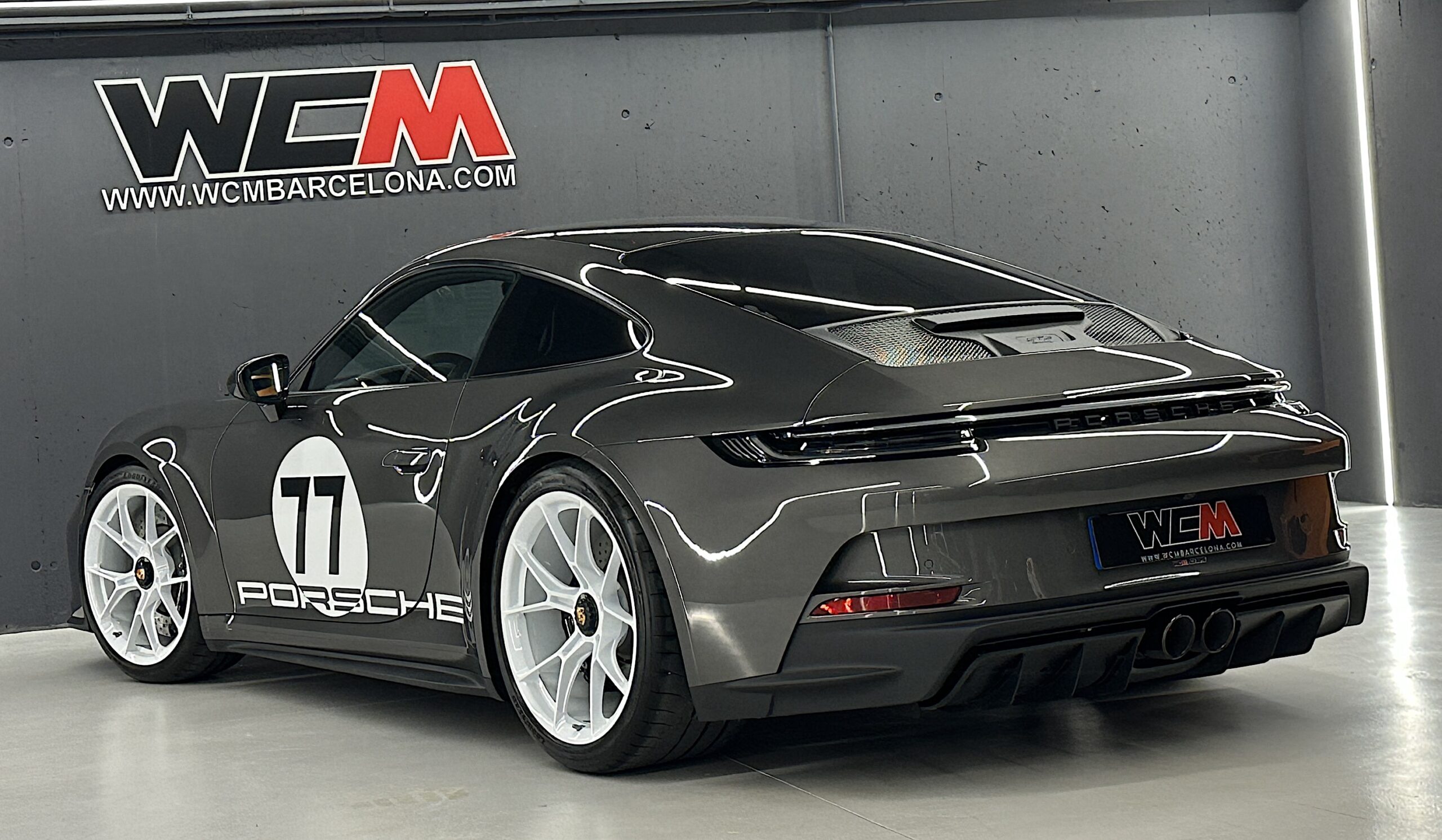 Porsche 992 GT3 Touring "Look S/T" - WCM Barcelona