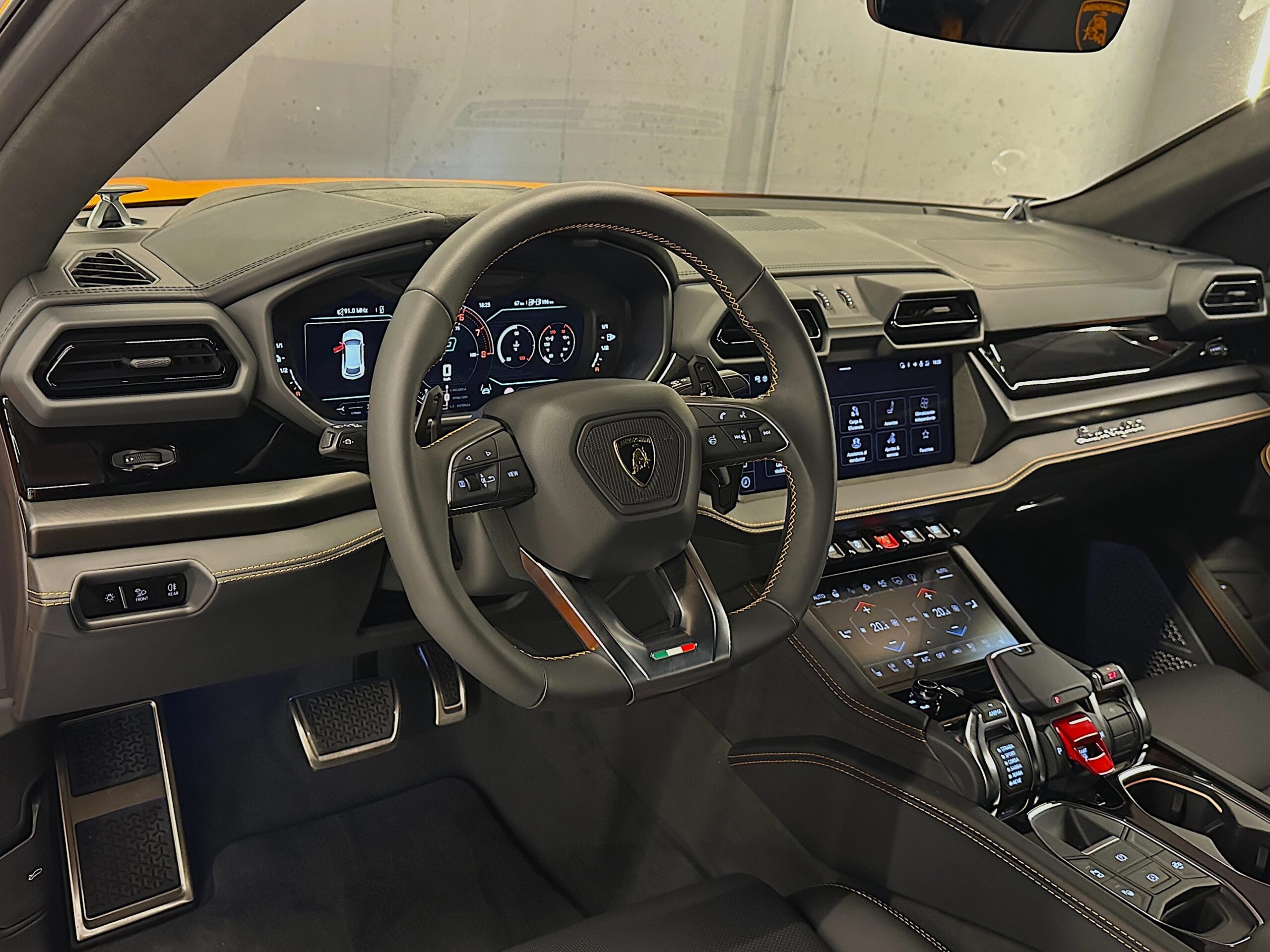 Lamborghini Urus SE 2025 "NACIONAL - A ESTRENAR" - Imagen 10