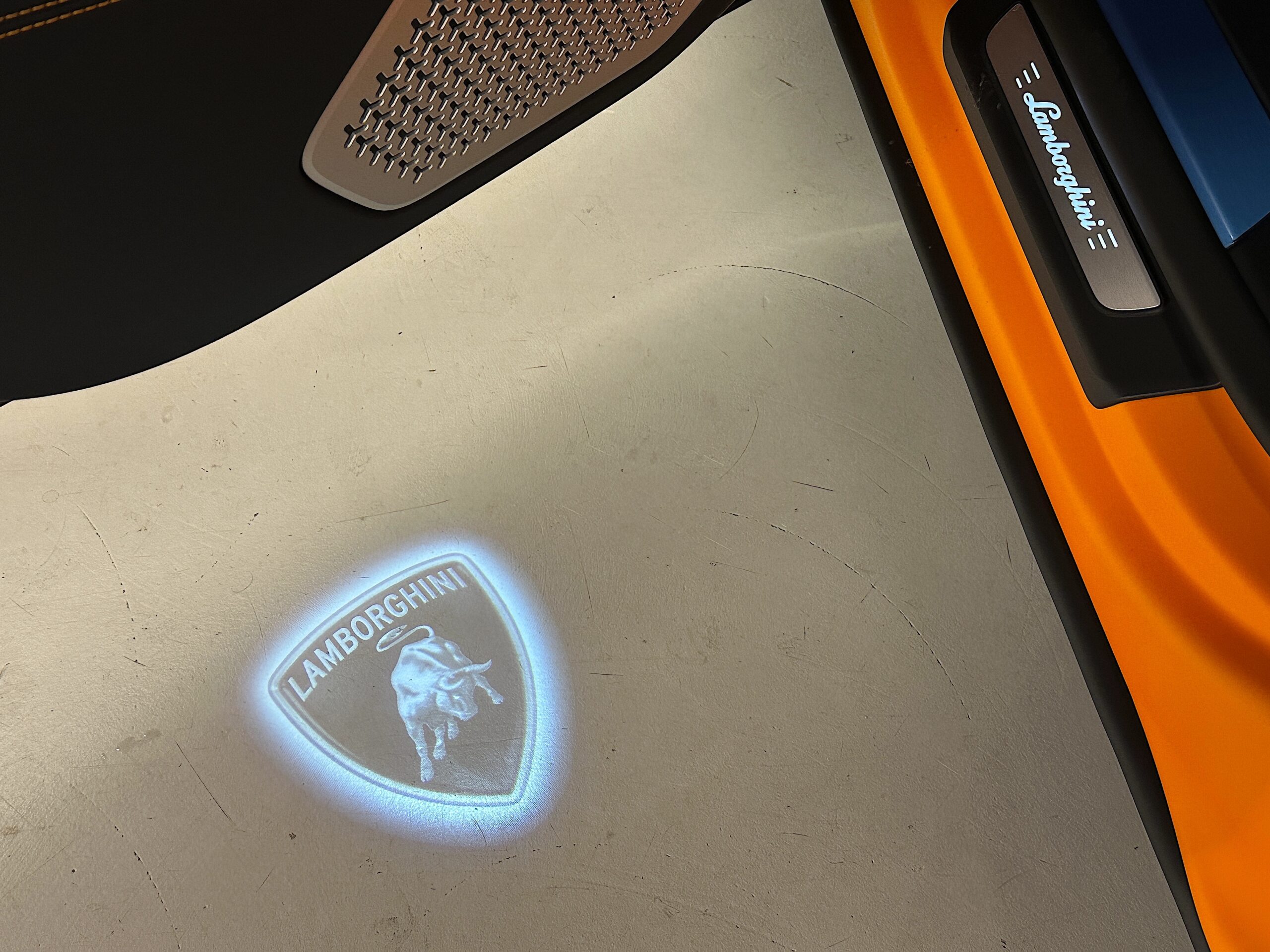Lamborghini Urus SE 2025 "NACIONAL - A ESTRENAR" - Imagen 25