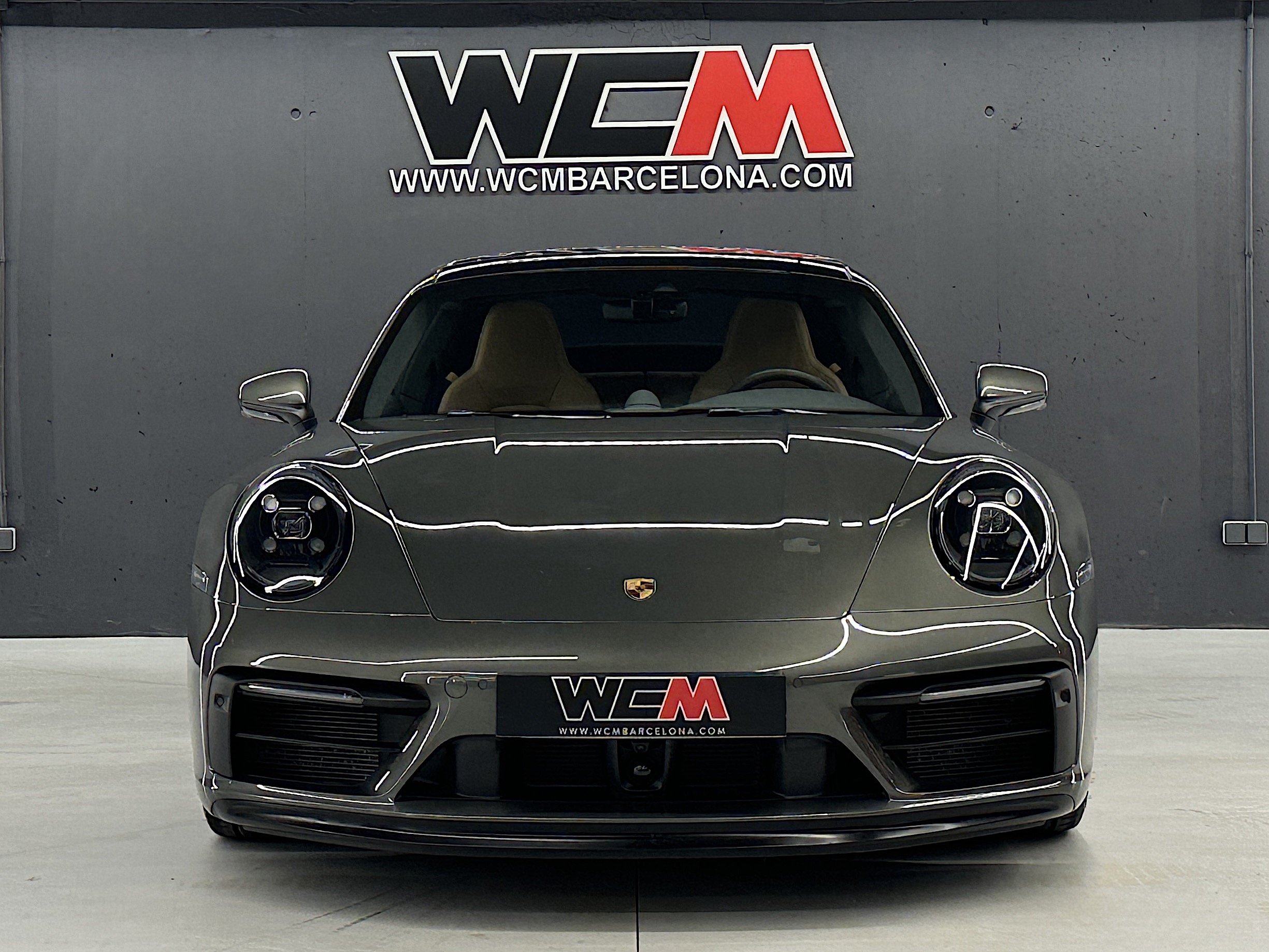 Porsche 992 C4 GTS 2023 - WCM Barcelona - Aventurine - Exclusive Manufaktur