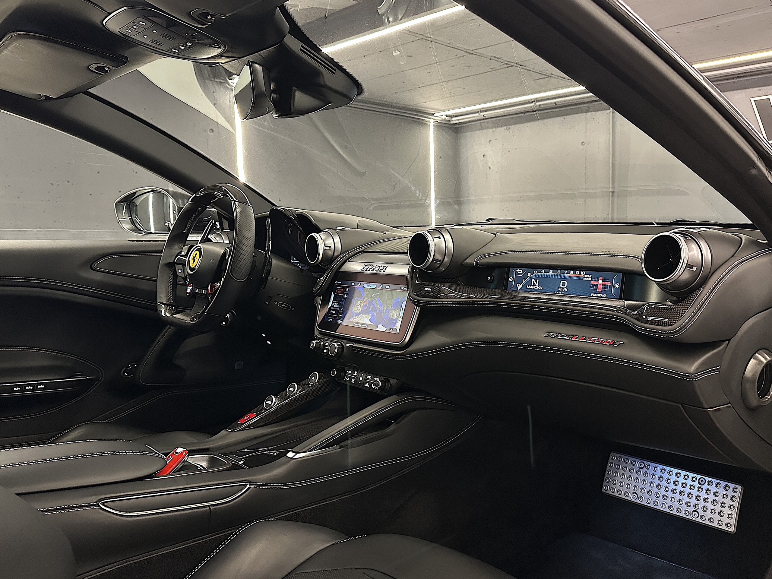 Ferrari GTC4Lusso T 2021 "NACIONAL - 17.000 KM - 24 MESES GARANTIA" - Imagen 13