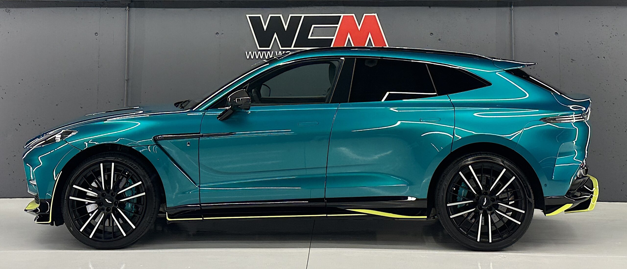 Aston Martin DBX707 2024 "AMR23" EDITION - Imagen 4