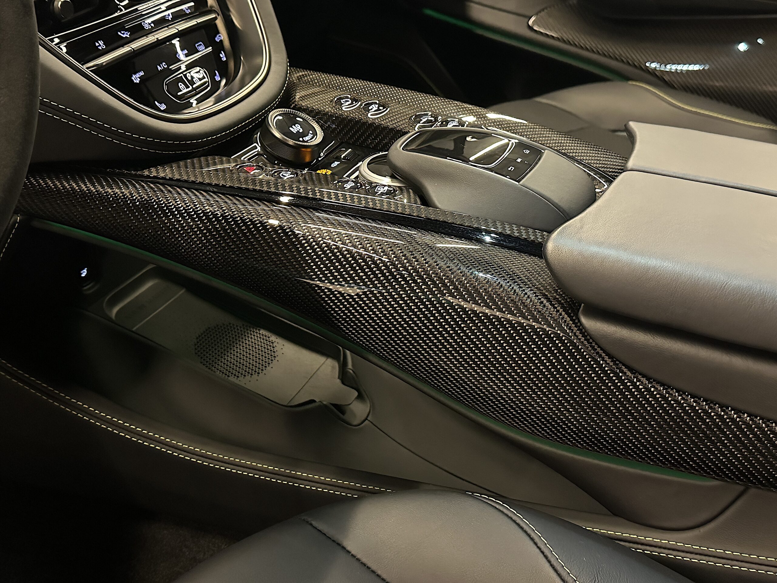 Aston Martin DBX707 2024 "AMR23" EDITION - Imagen 20