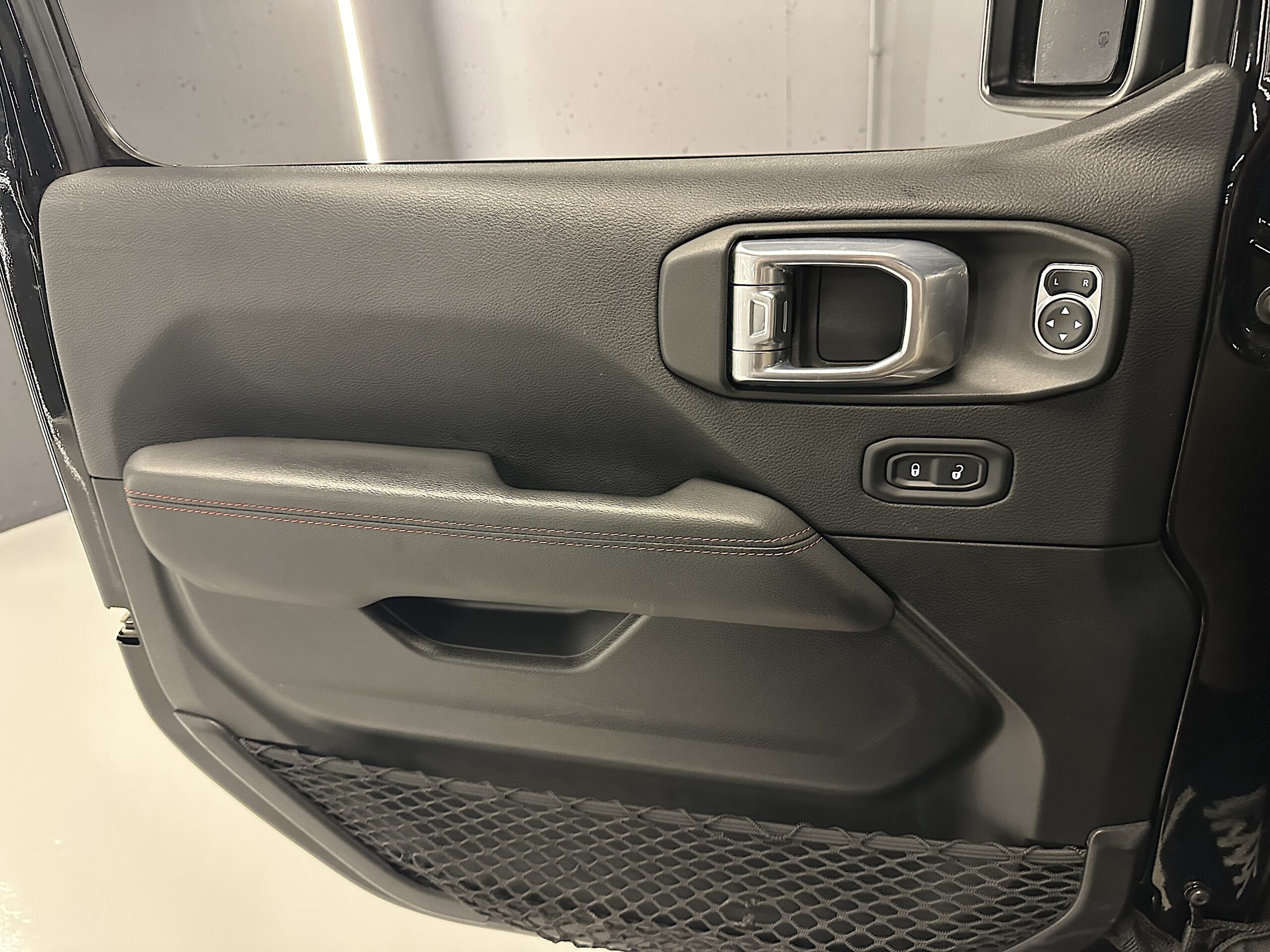 Jeep Wrangler Rubicon 2021 - Imagen 18
