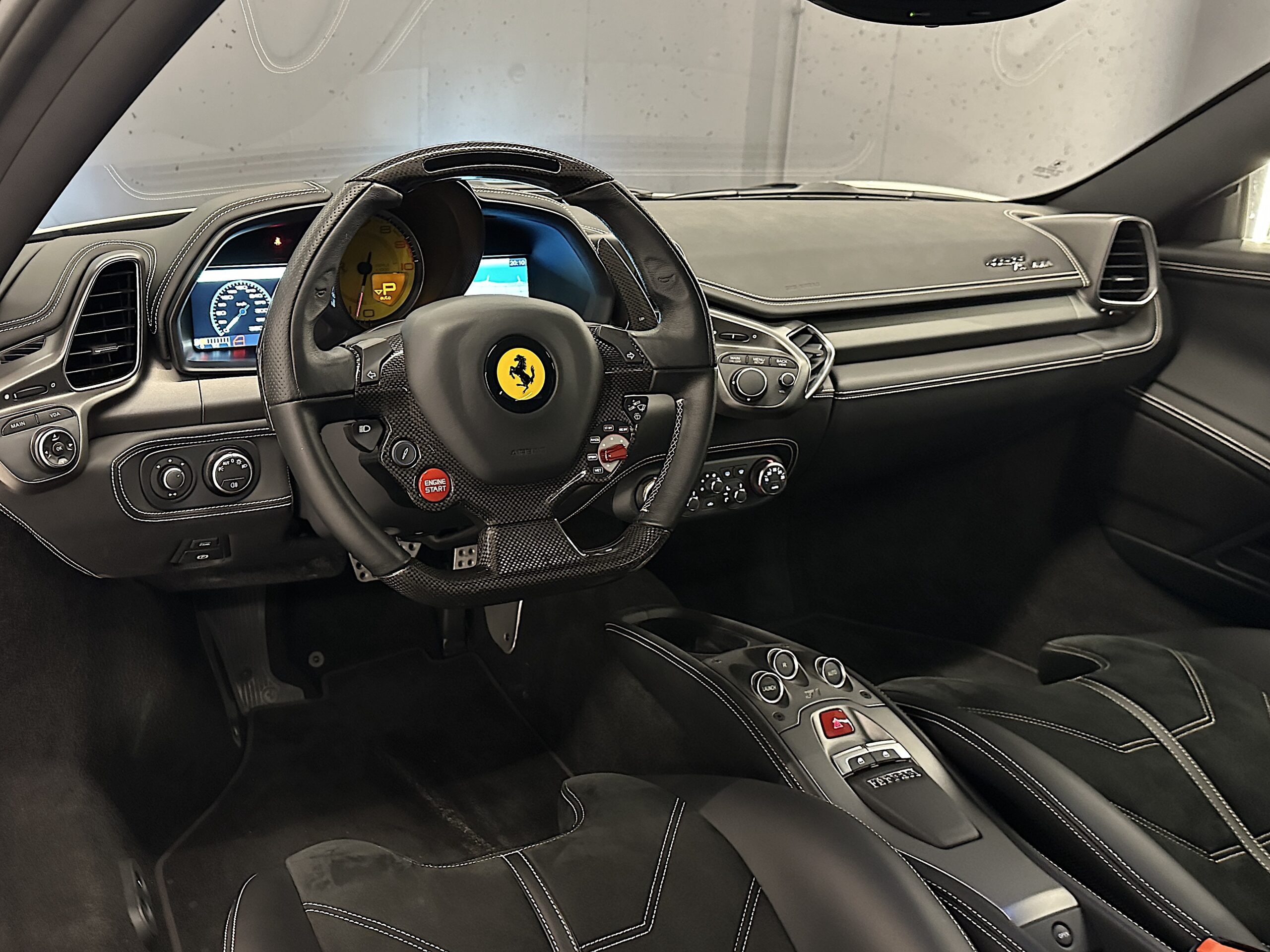 Ferrari 458 Italia "12.000 KM" - Imagen 10