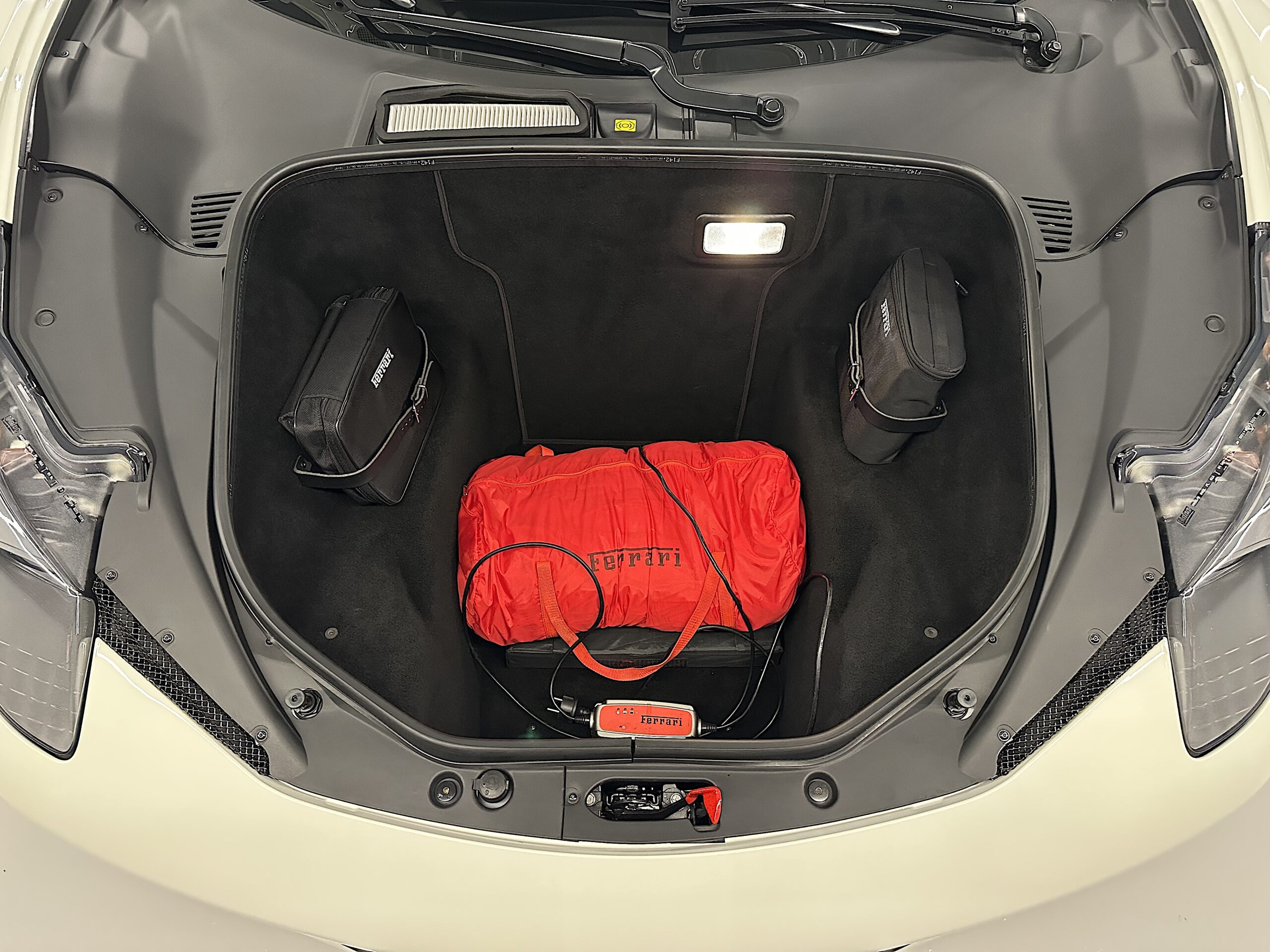 Ferrari 458 Italia "12.000 KM" - Imagen 19