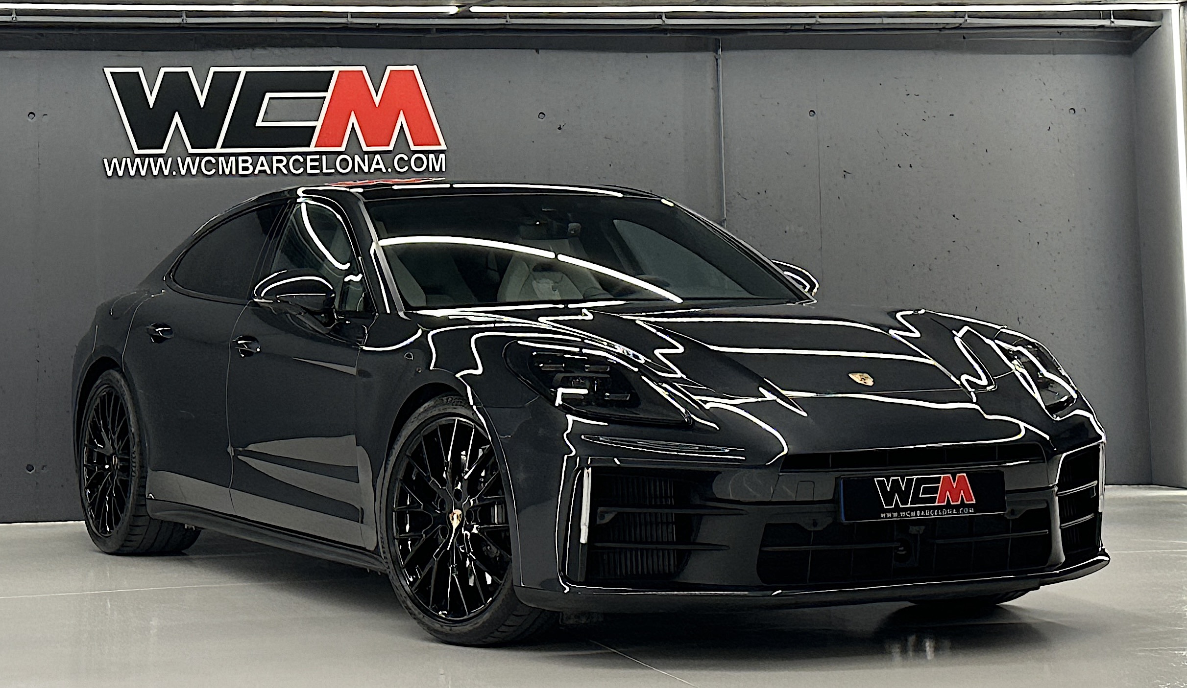 Porsche Panamera 4 E-Hybrid 2025 - WCM Barcelona
