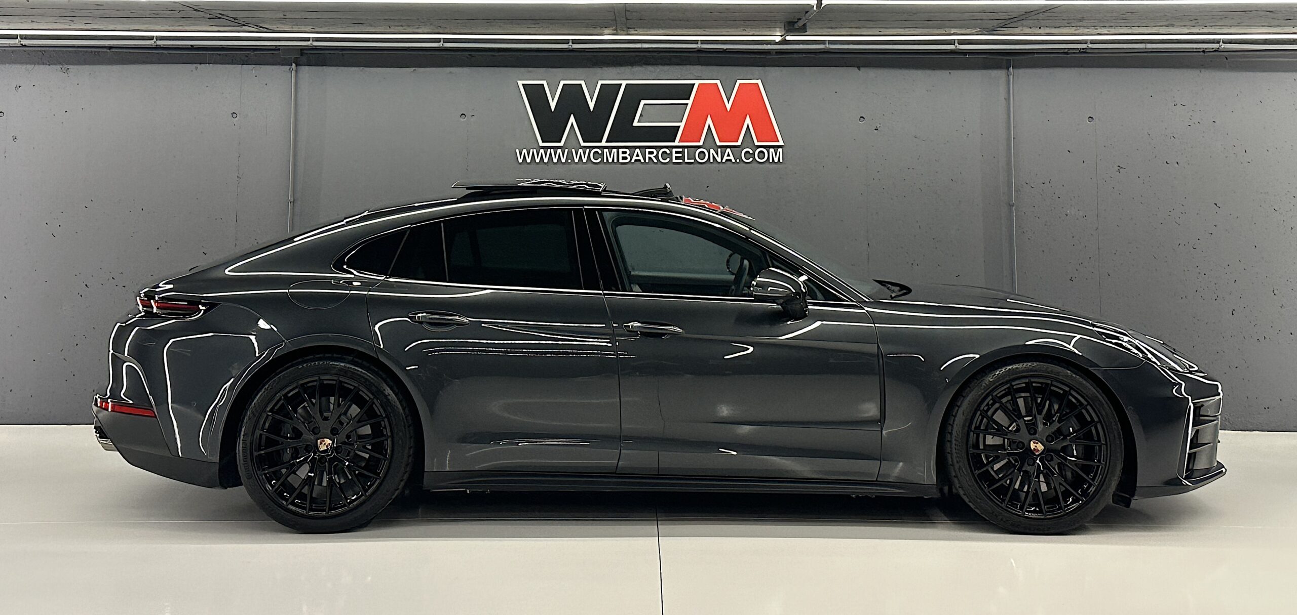 Porsche Panamera 4 E-Hybrid 2025 - WCM Barcelona
