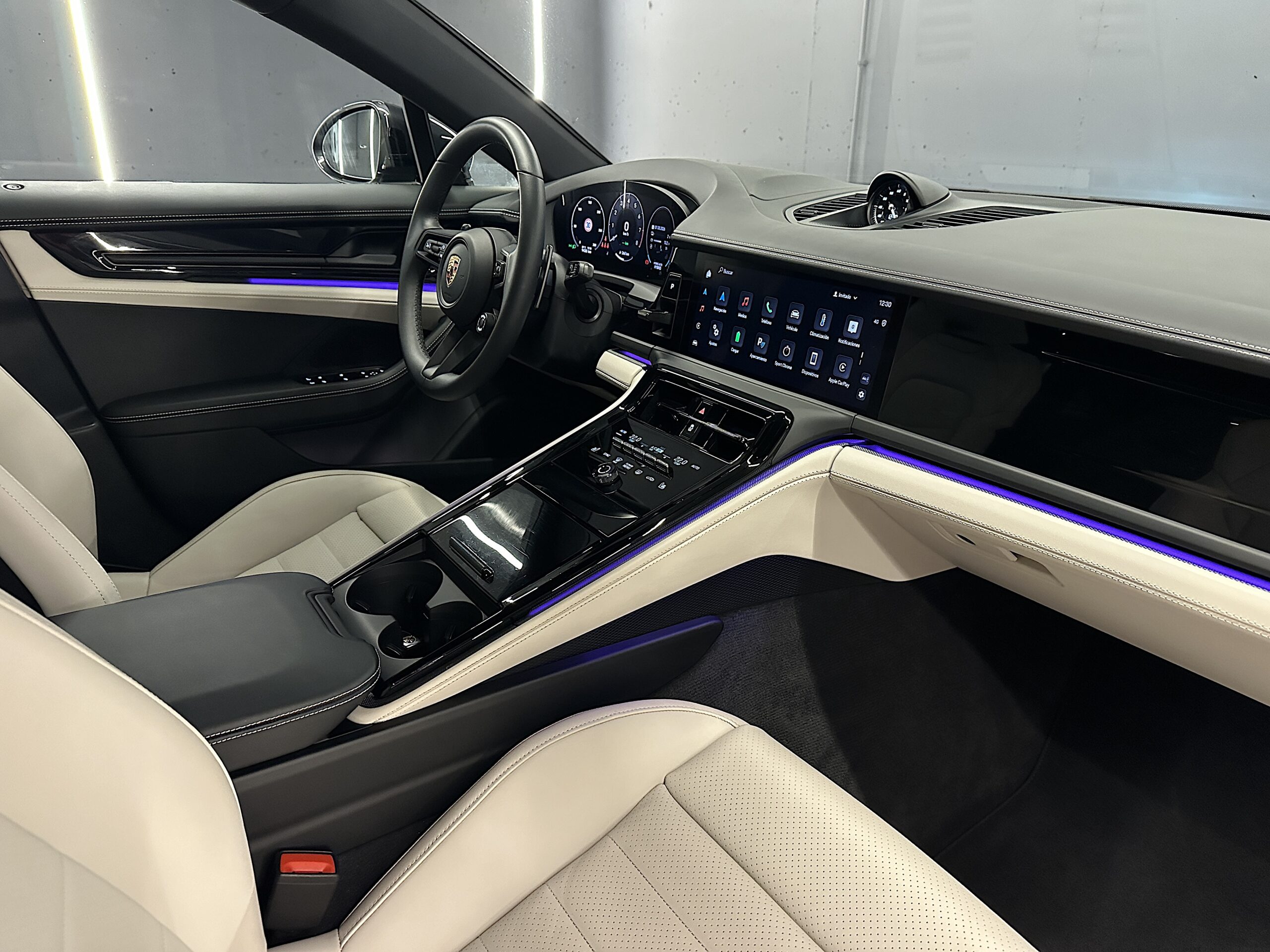Porsche Panamera 4 E-Hybrid 2025 - WCM Barcelona