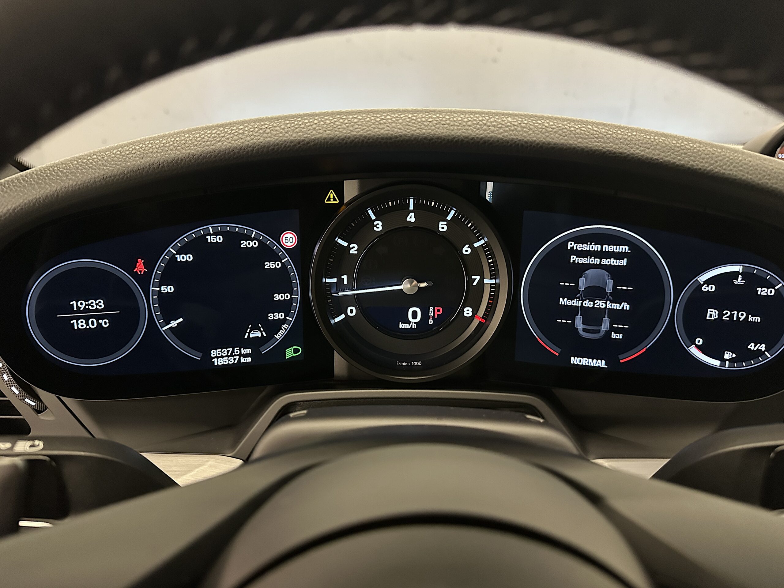Porsche 992 C4S Cabrio "18.000 KM" - Imagen 13