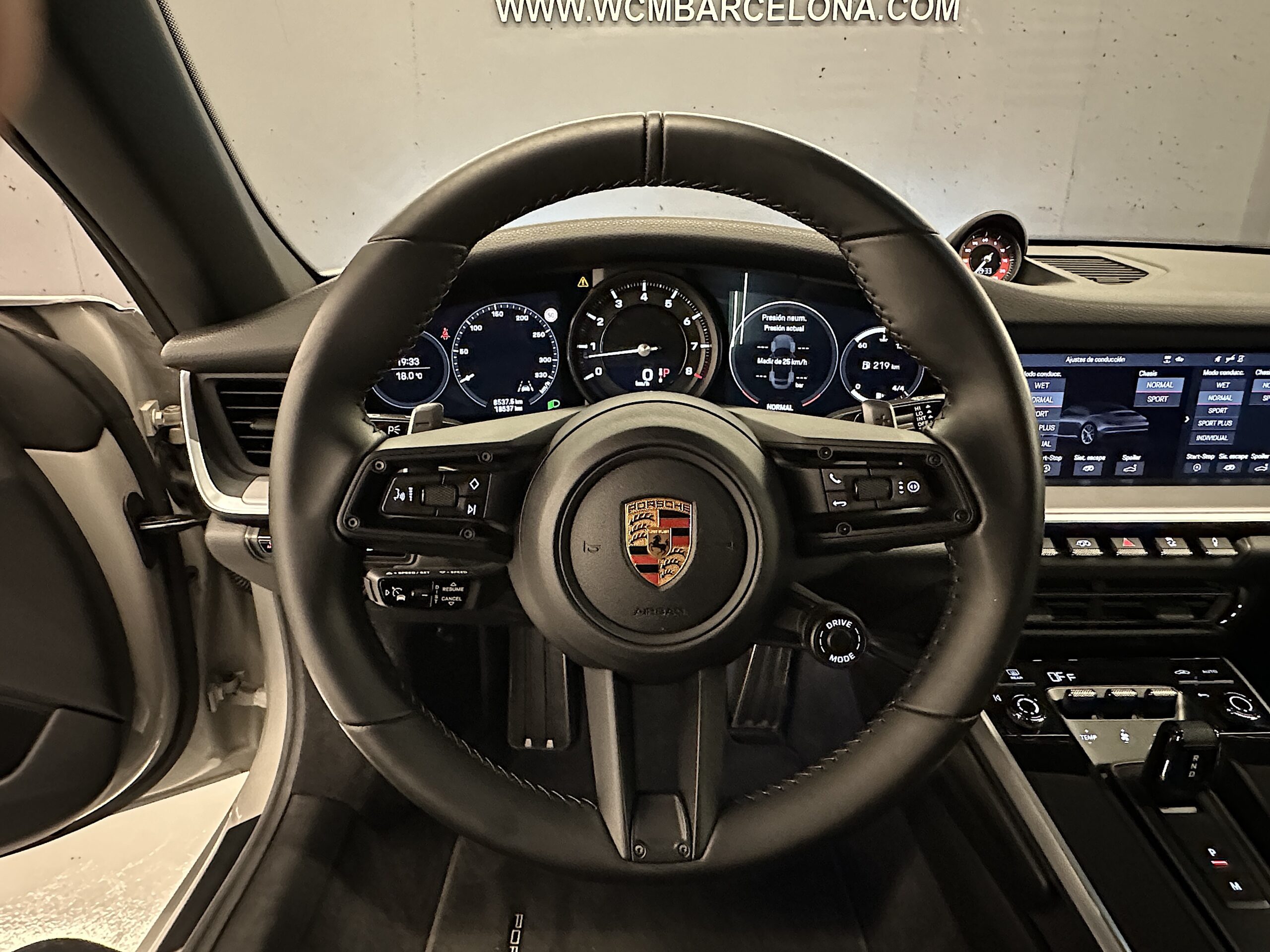 Porsche 992 C4S Cabrio "18.000 KM" - Imagen 19