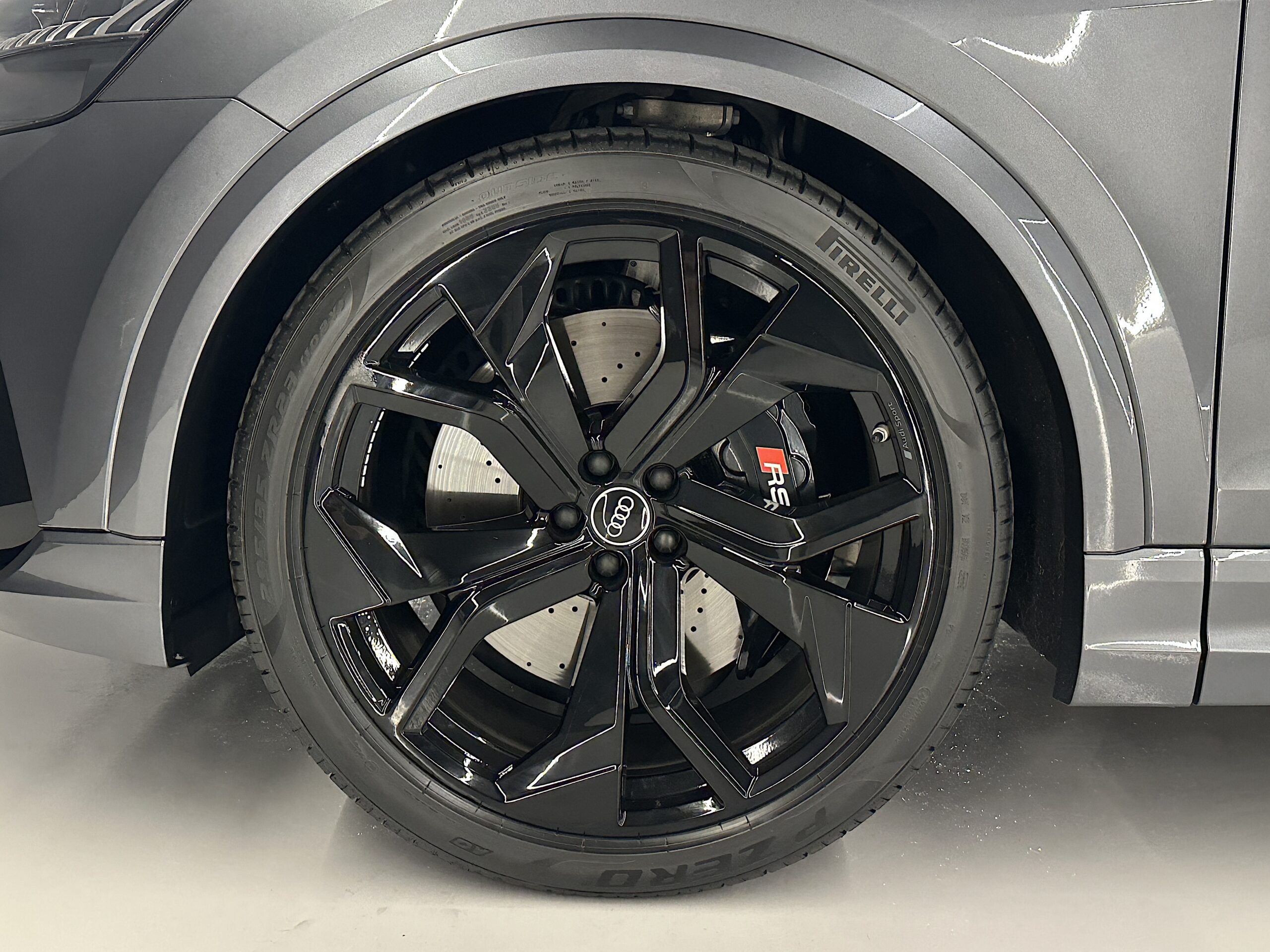 Audi RS Q8 "NACIONAL" - Imagen 9