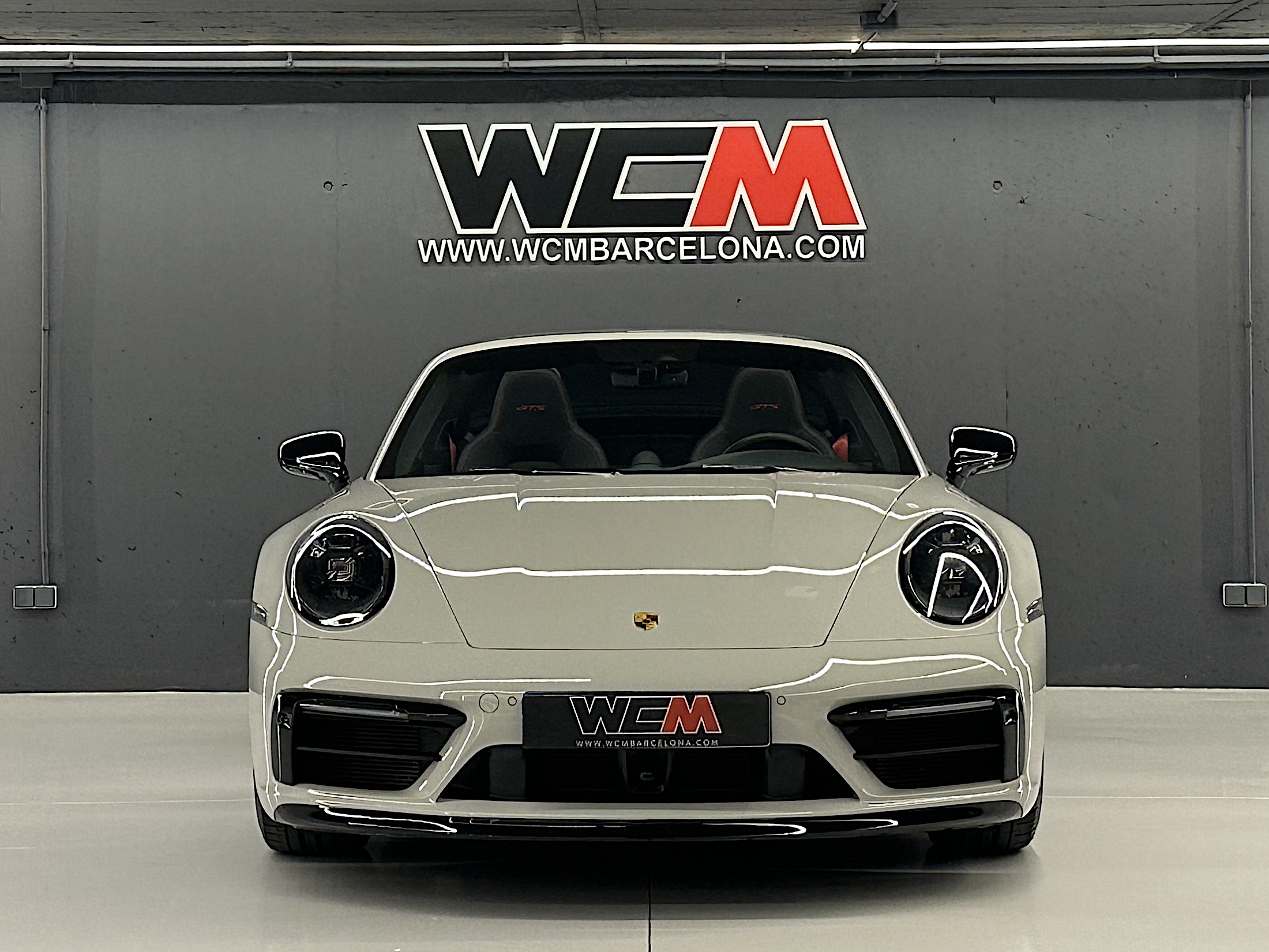 Porsche 992 Targa 4 GTS - WCM Barcelona