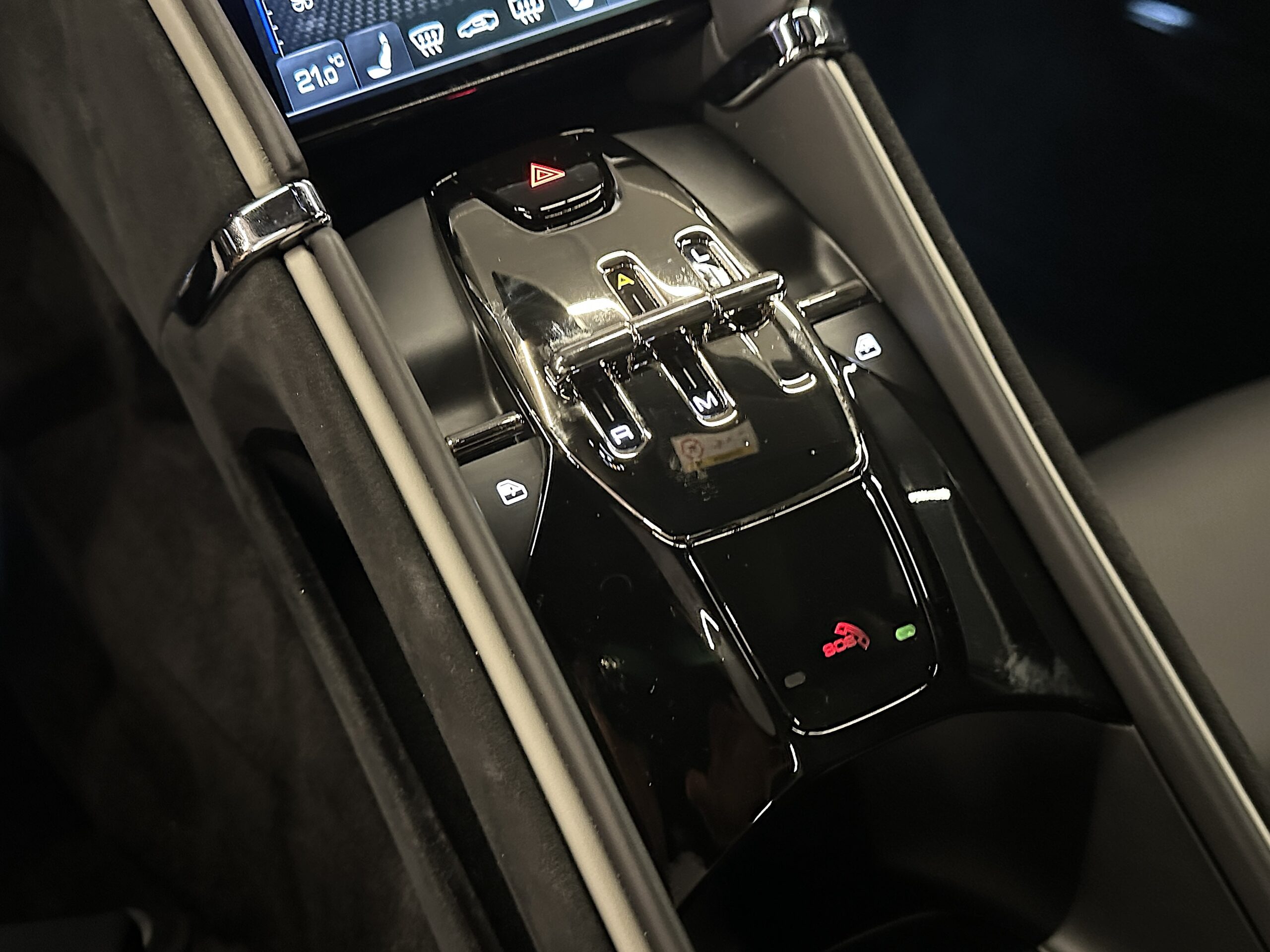 Ferrari Roma "12.000 KM" - Imagen 21