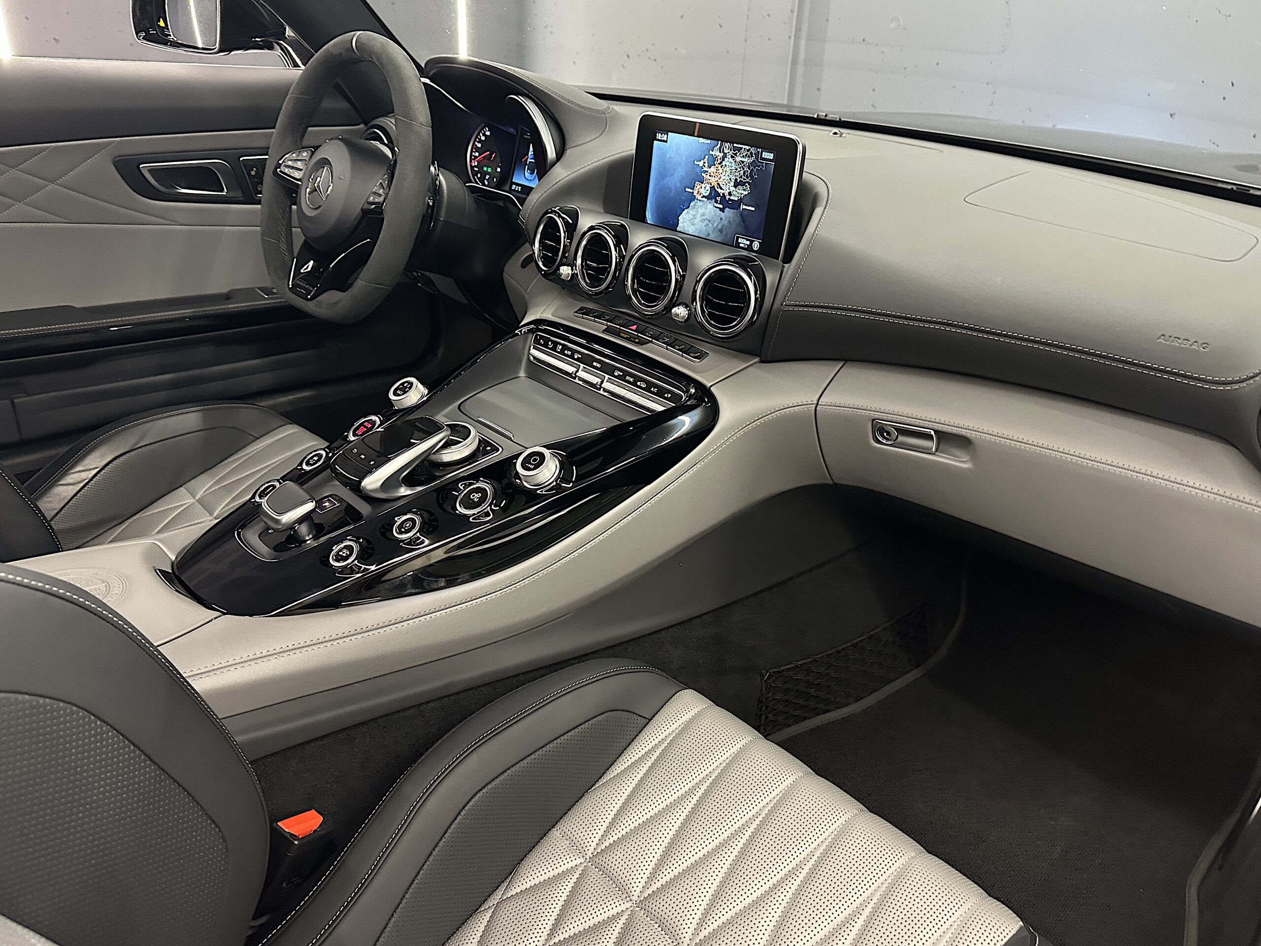 Mercedes AMG GTC Roadster "EDITION 50" - Imagen 13