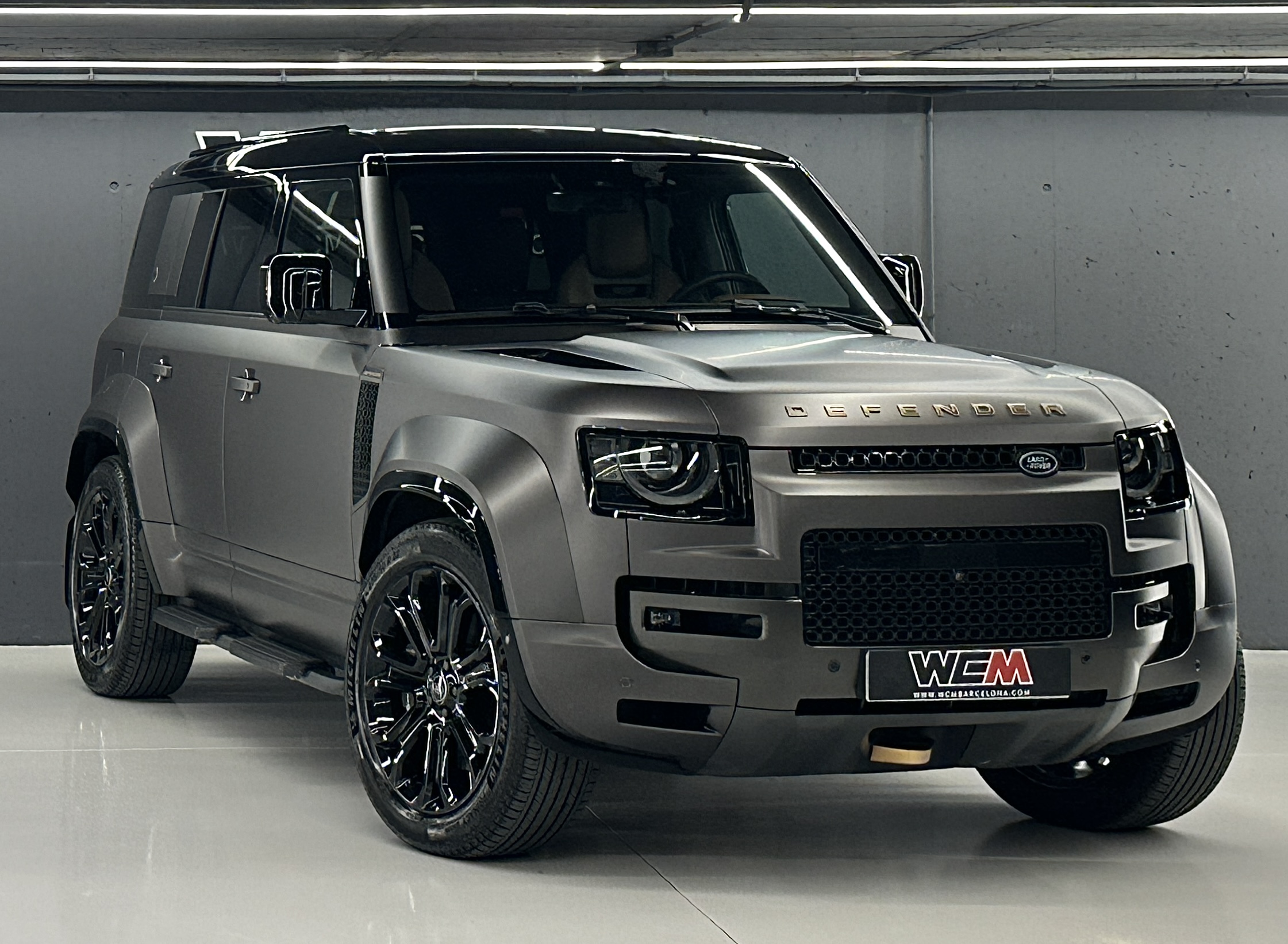 Land Rover Defender Octa - WCM Barcelona